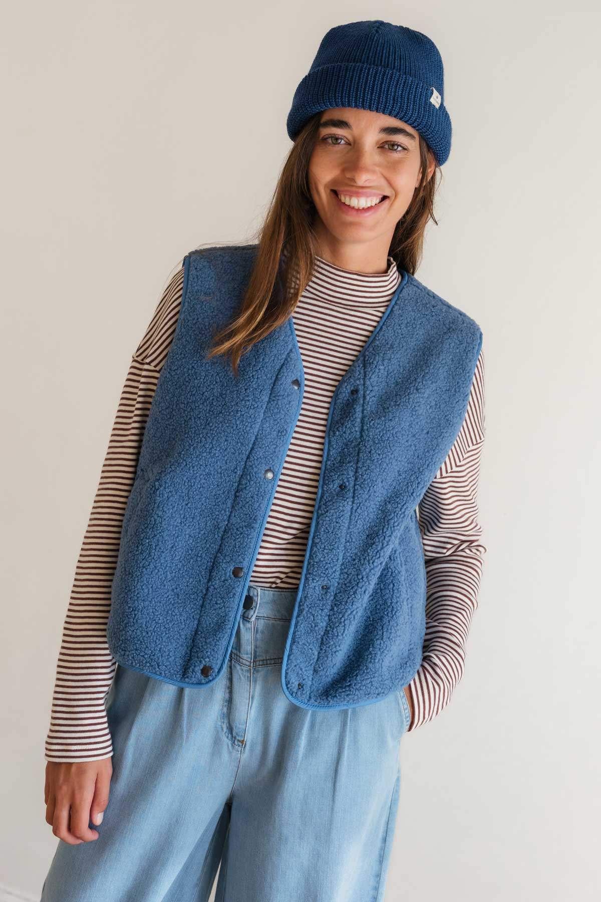 TWOTHIRDS womens vegan Vest Henderson Blue