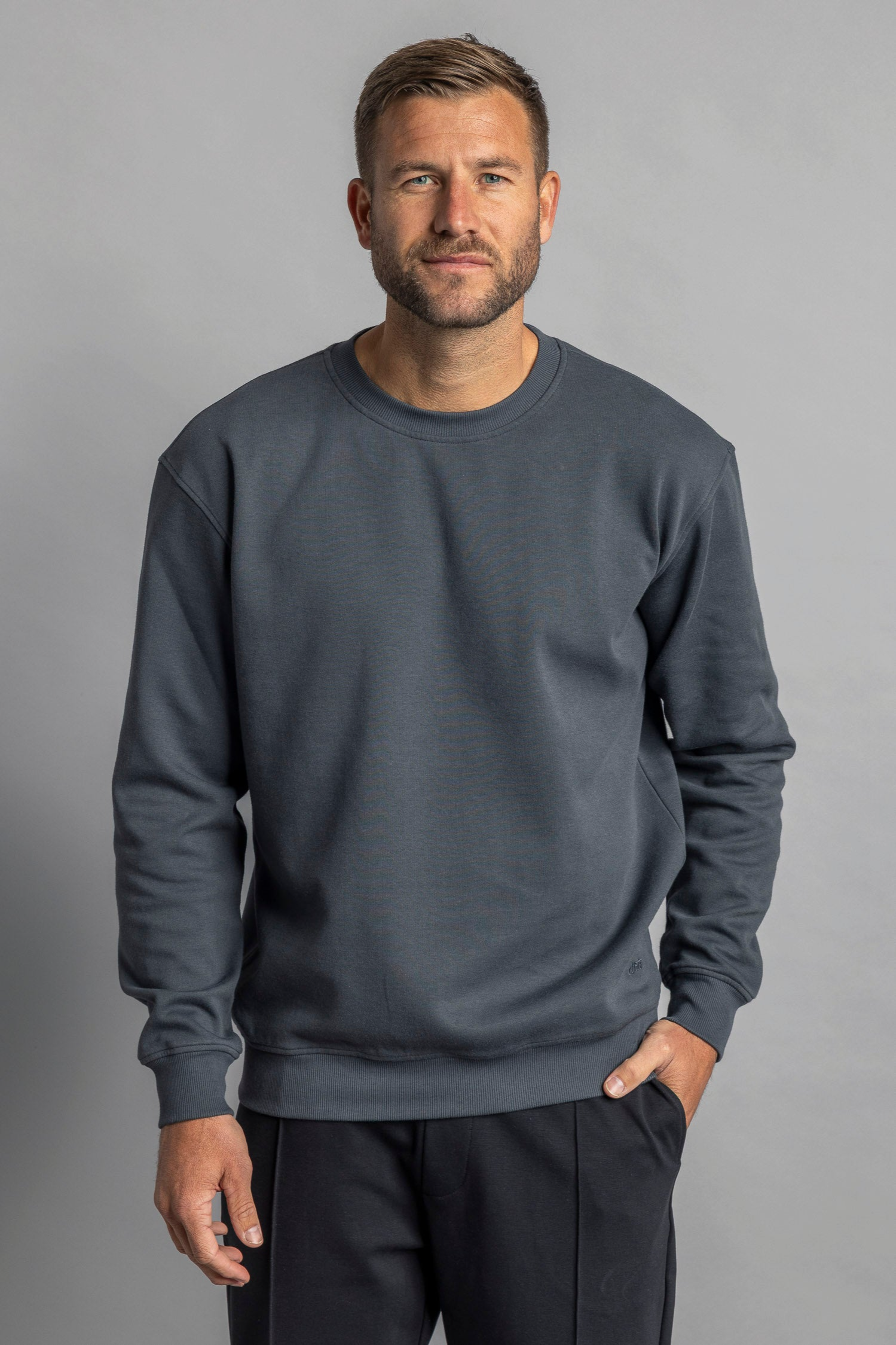 DIRTS Herren vegan Sweatshirt Classic Crewneck Leftover Charcoal