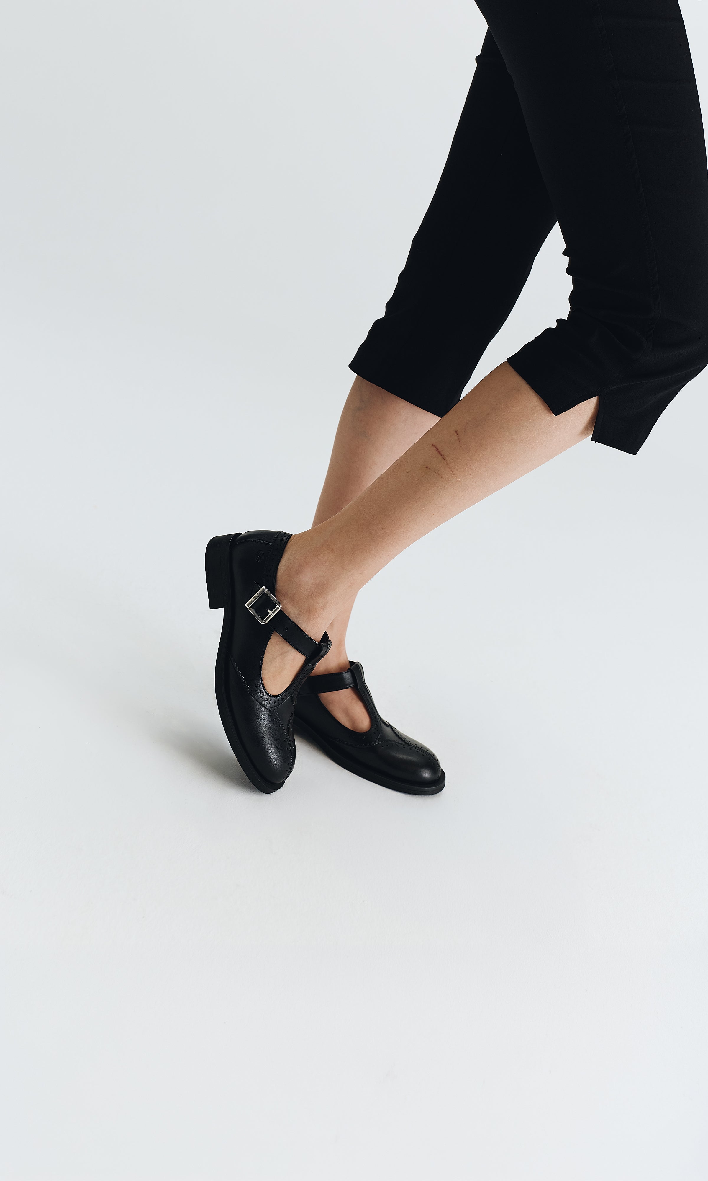 Prev womens vegan Shoes Rosa Black