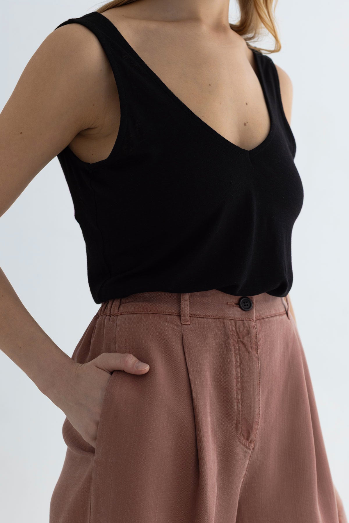 TWOTHIRDS womens vegan Top Toas Black