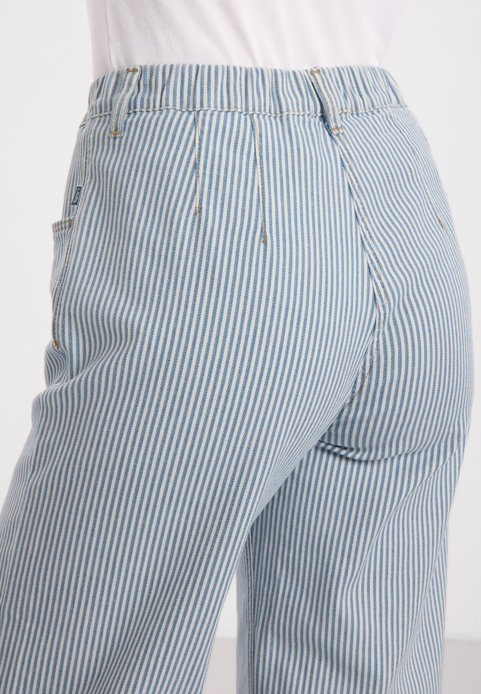 LAURIE womens vegan Pants Donna Loose Cl White/ Blue Stripe
