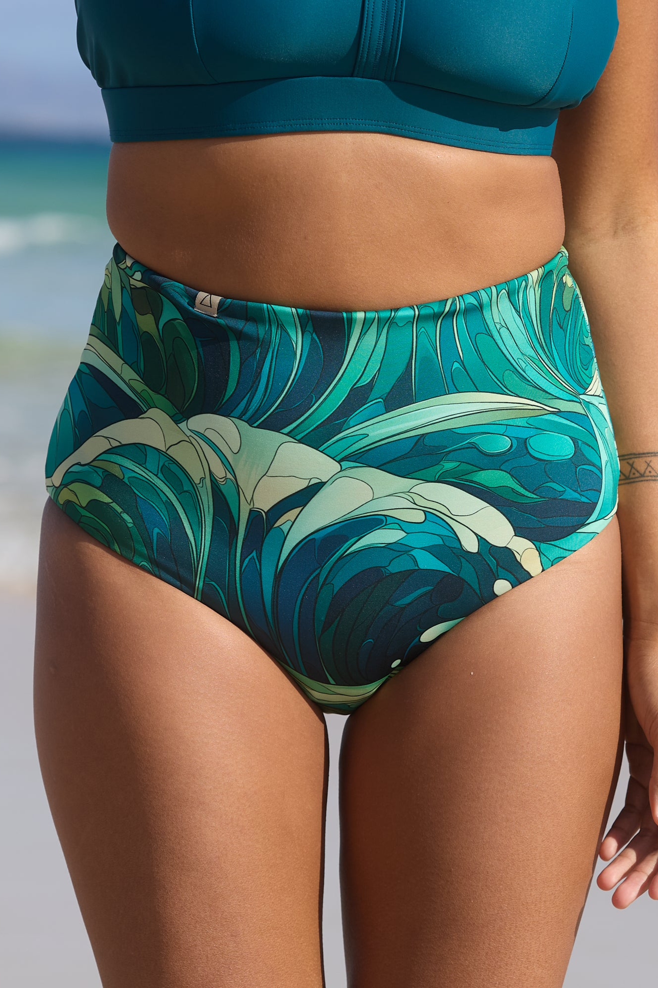 Inaska Damen vegan Bikini-Höschen Wendbar Hohe Taille Pure Wave Petrol