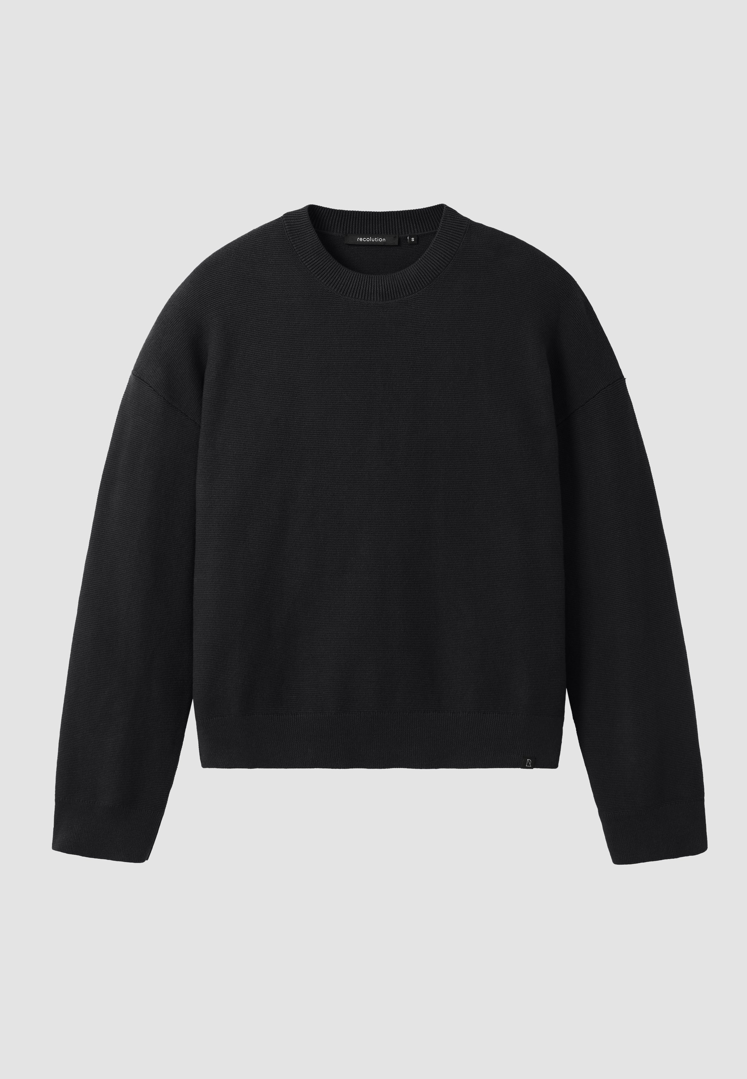 Recolution womens vegan Sweater Gingko Black