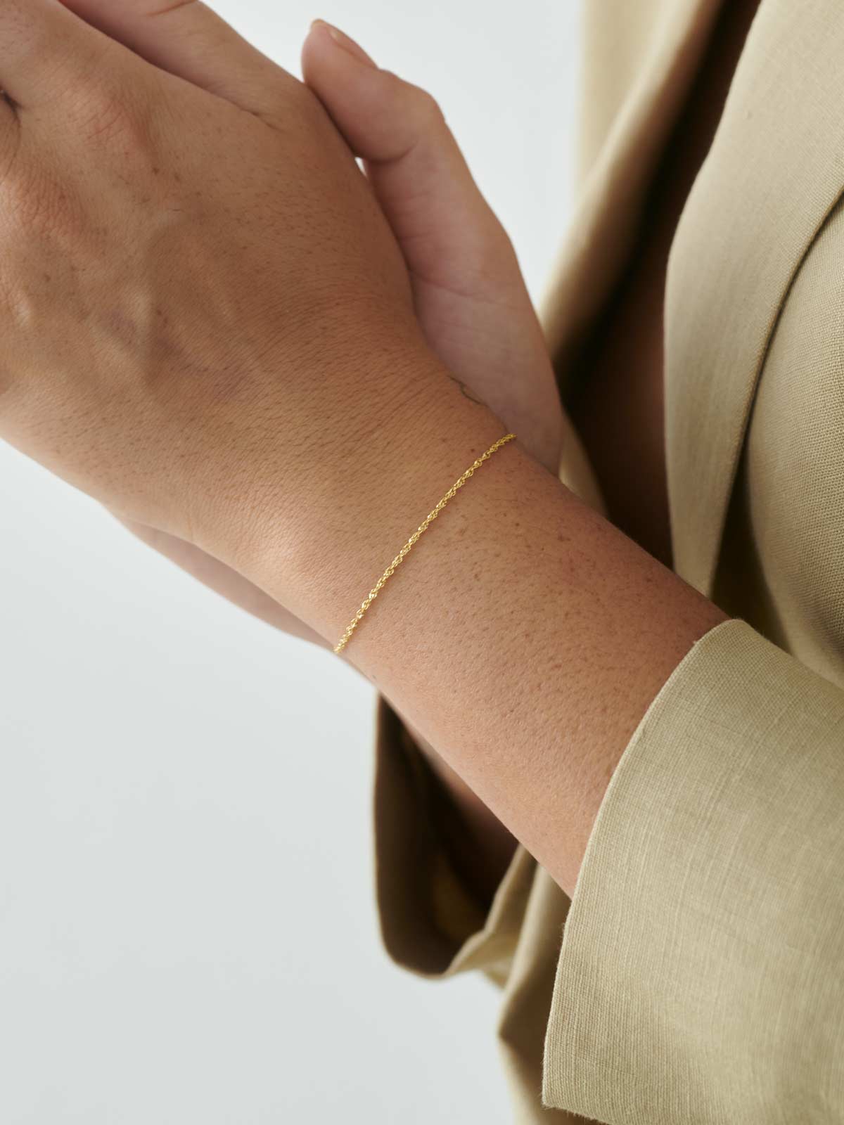 Dear Darling Berlin womens vegan Bracelet The Heavenly 14k Real Gold