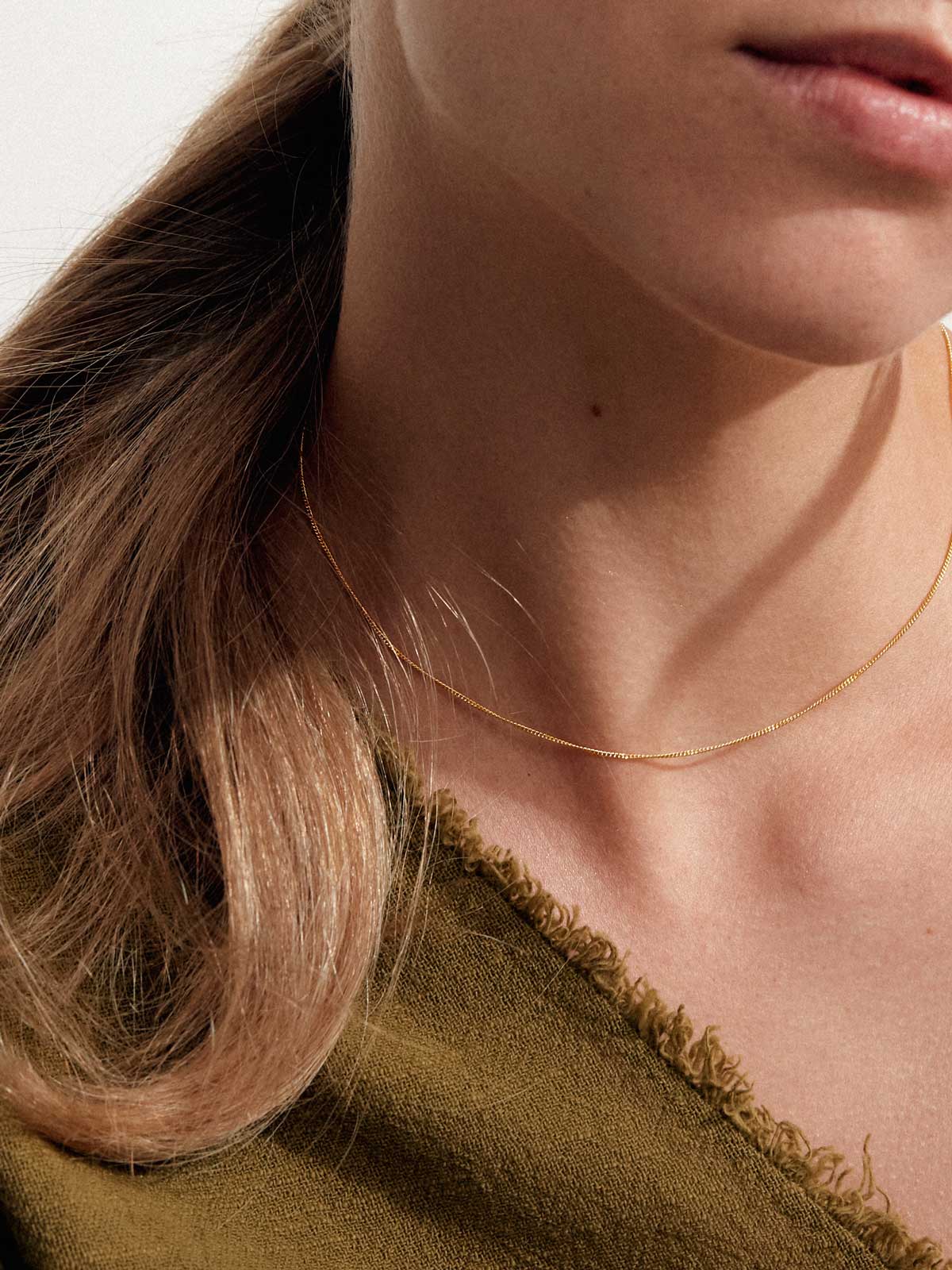 Dear Darling Berlin womens vegan The Glowy Necklace 14k Real Gold