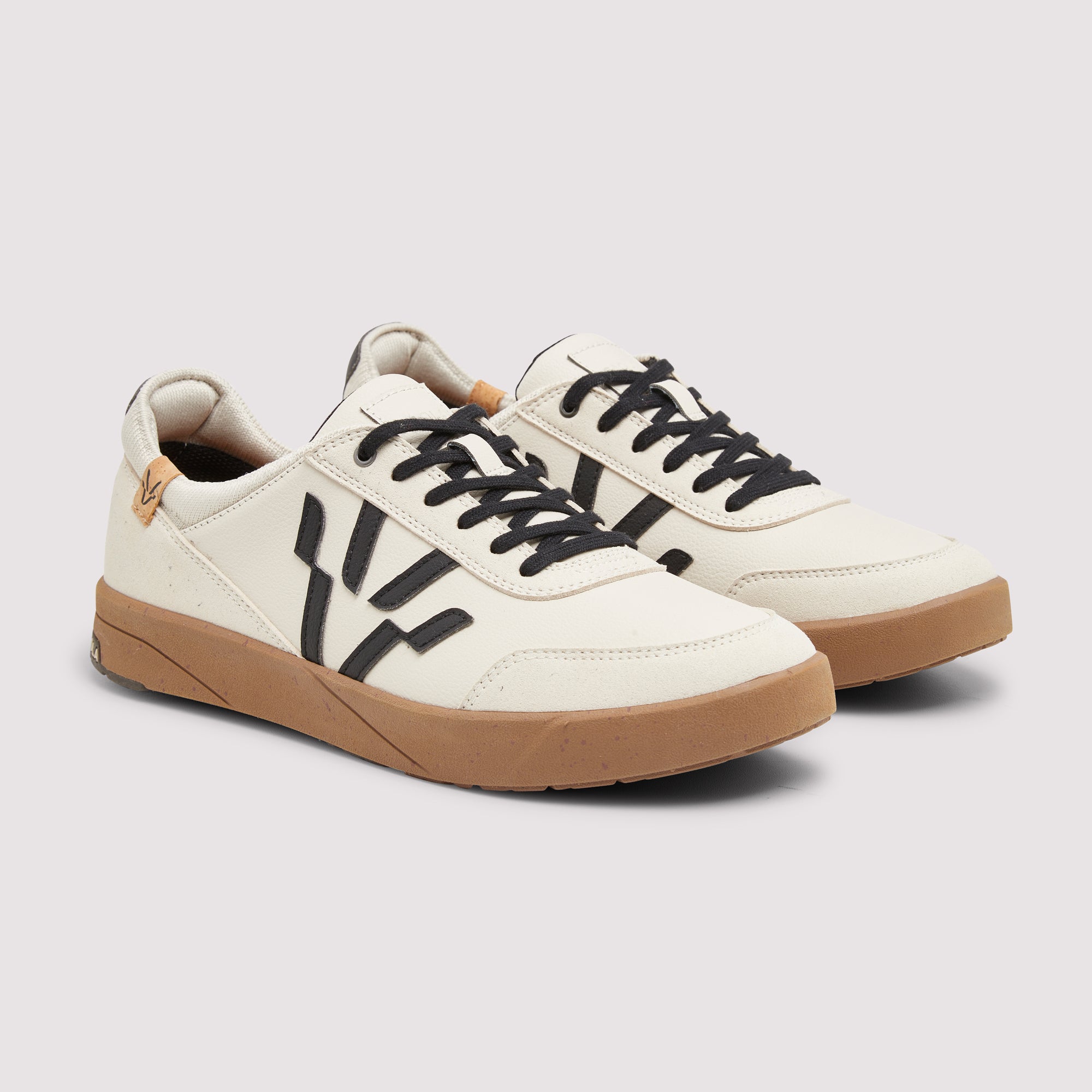 SAOLA men vegan Sneakers Men Cali Sand Black