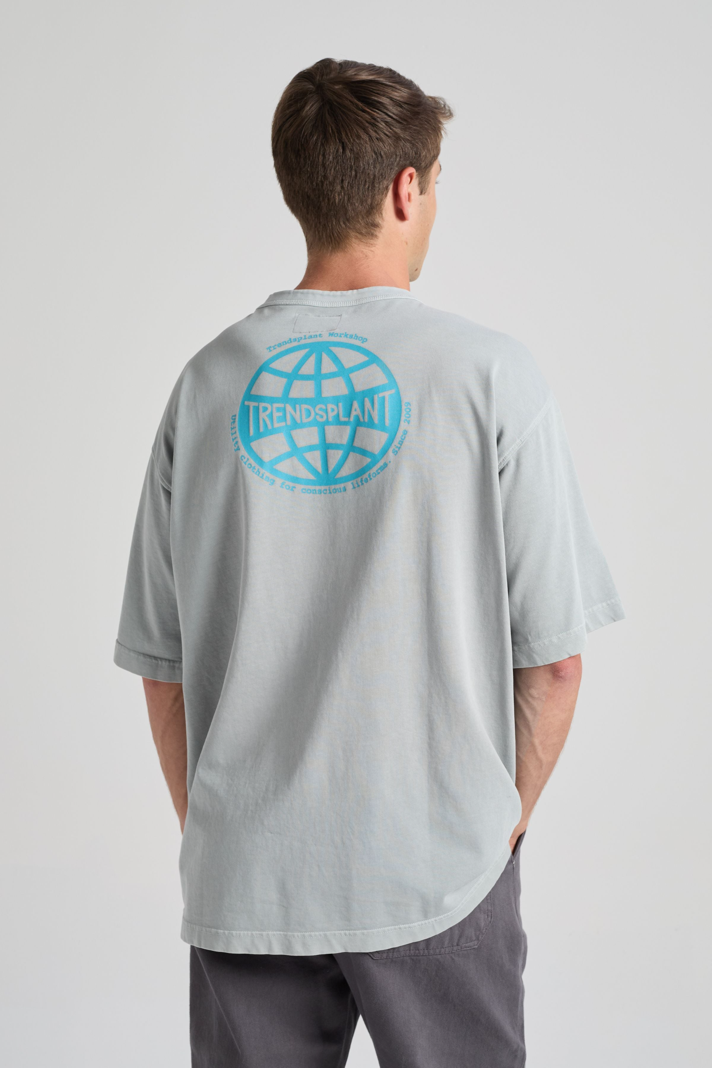 Trendsplant Herren vegan T-Shirt Von Supply Oversize Quarry Blue