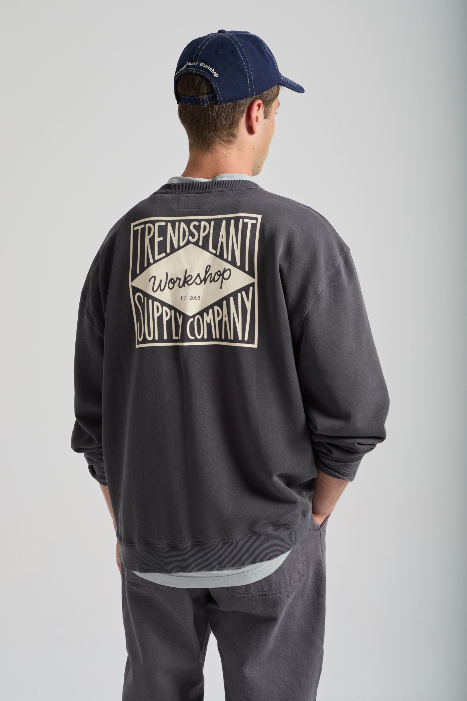 Trendsplant Herren vegan Sweatshirt Von Factory Oversize Farbe Forged Iron Grey