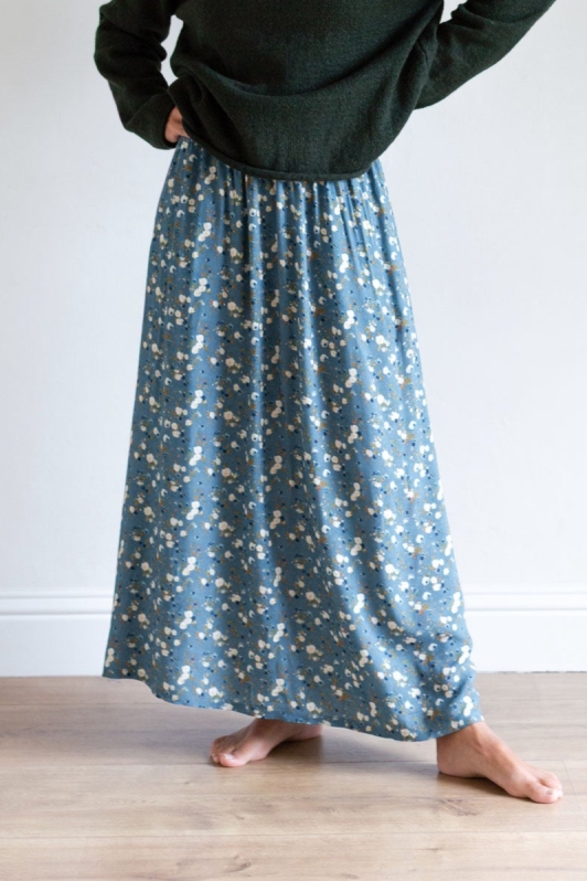 TWOTHIRDS womens vegan Skirt Binlang Blue Flowers