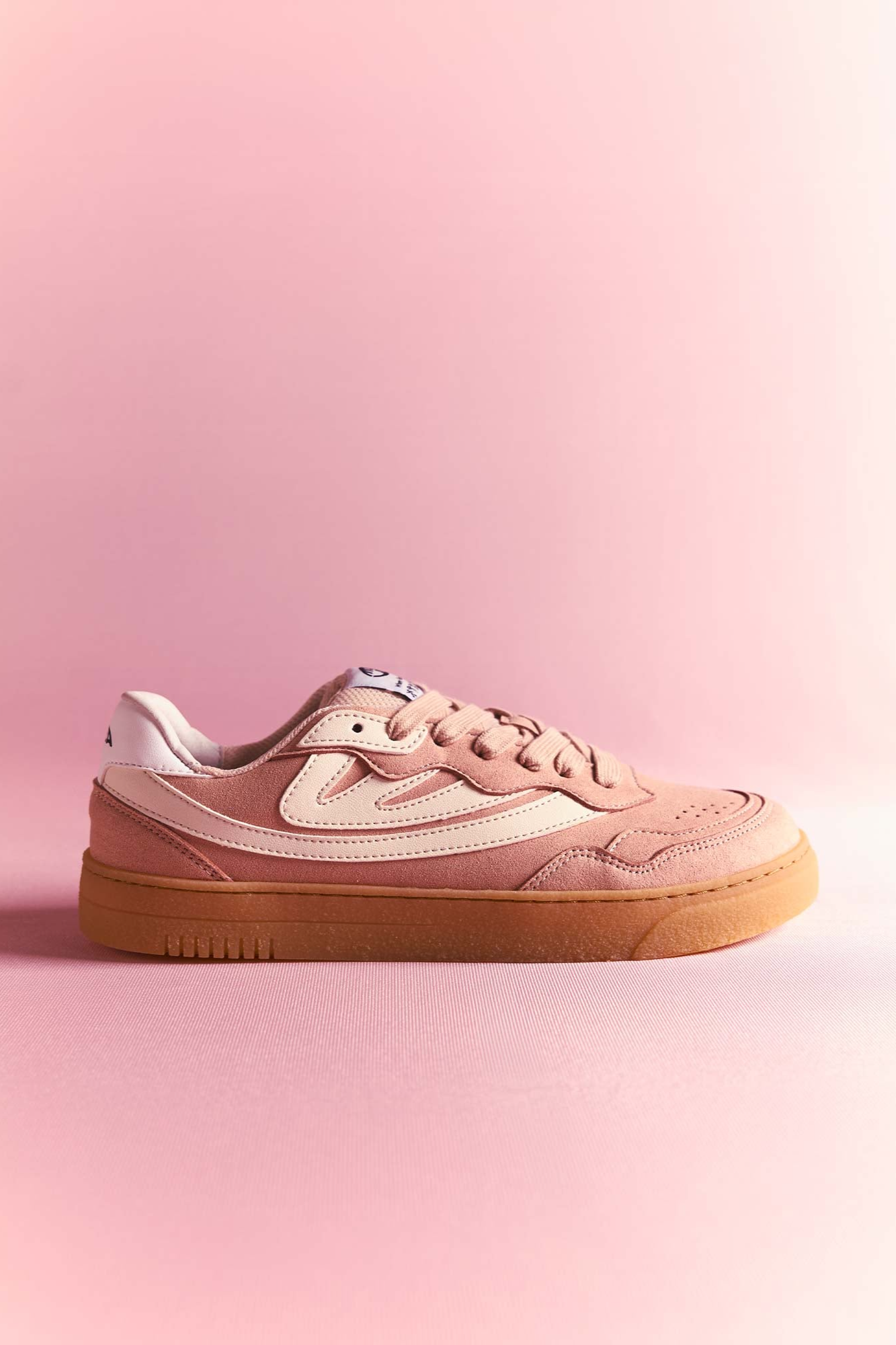 MoEa Herren vegan Sneaker Veyron Low Blush Aus Veganem Wildleder, Maisfarben