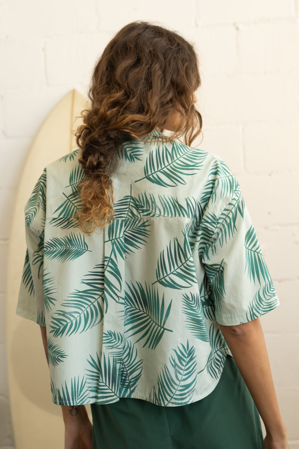 TWOTHIRDS womens vegan Shirt Samama Palm Print Green