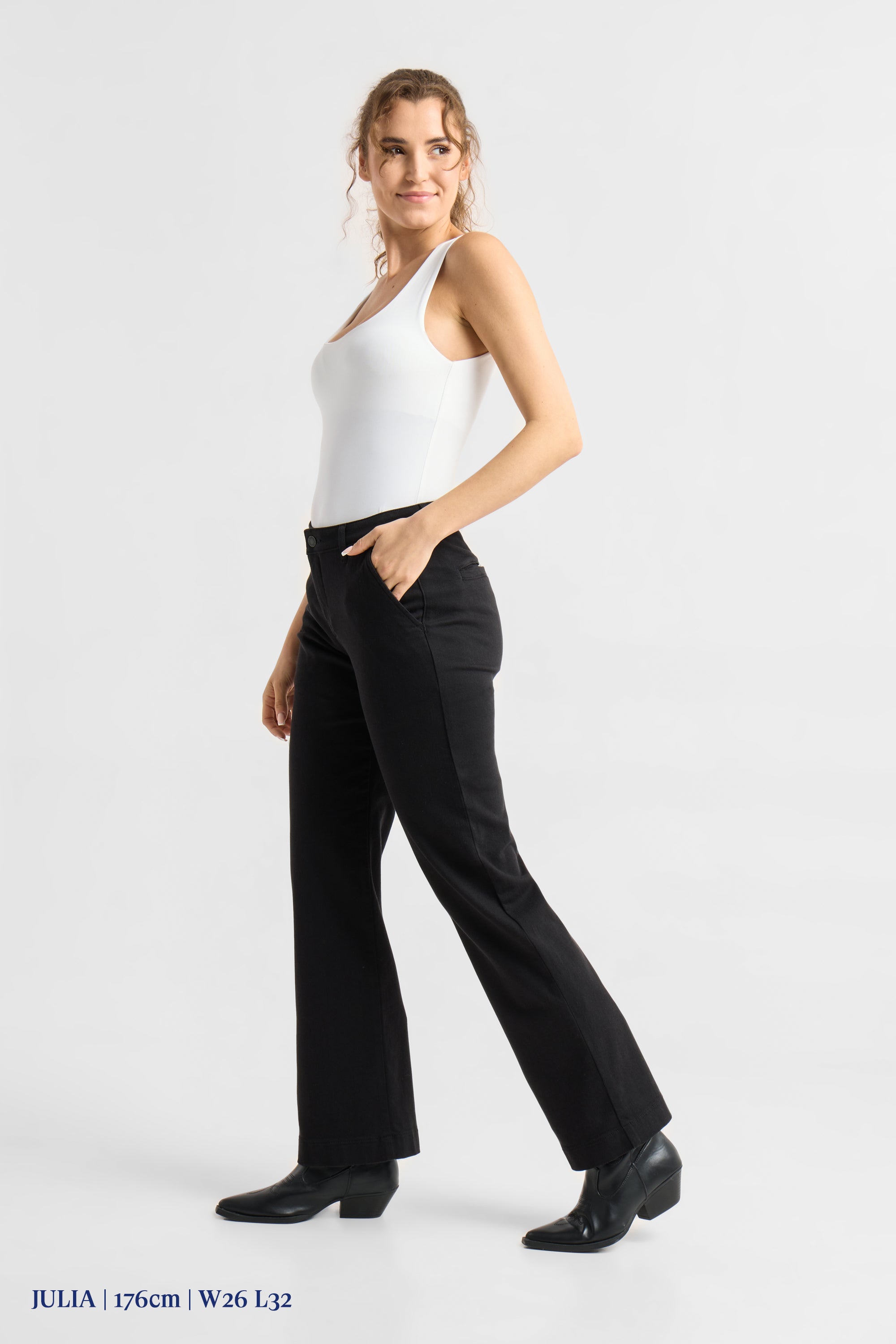 Dawn womens vegan Jeans Cosma Flared Chino Stay Black
