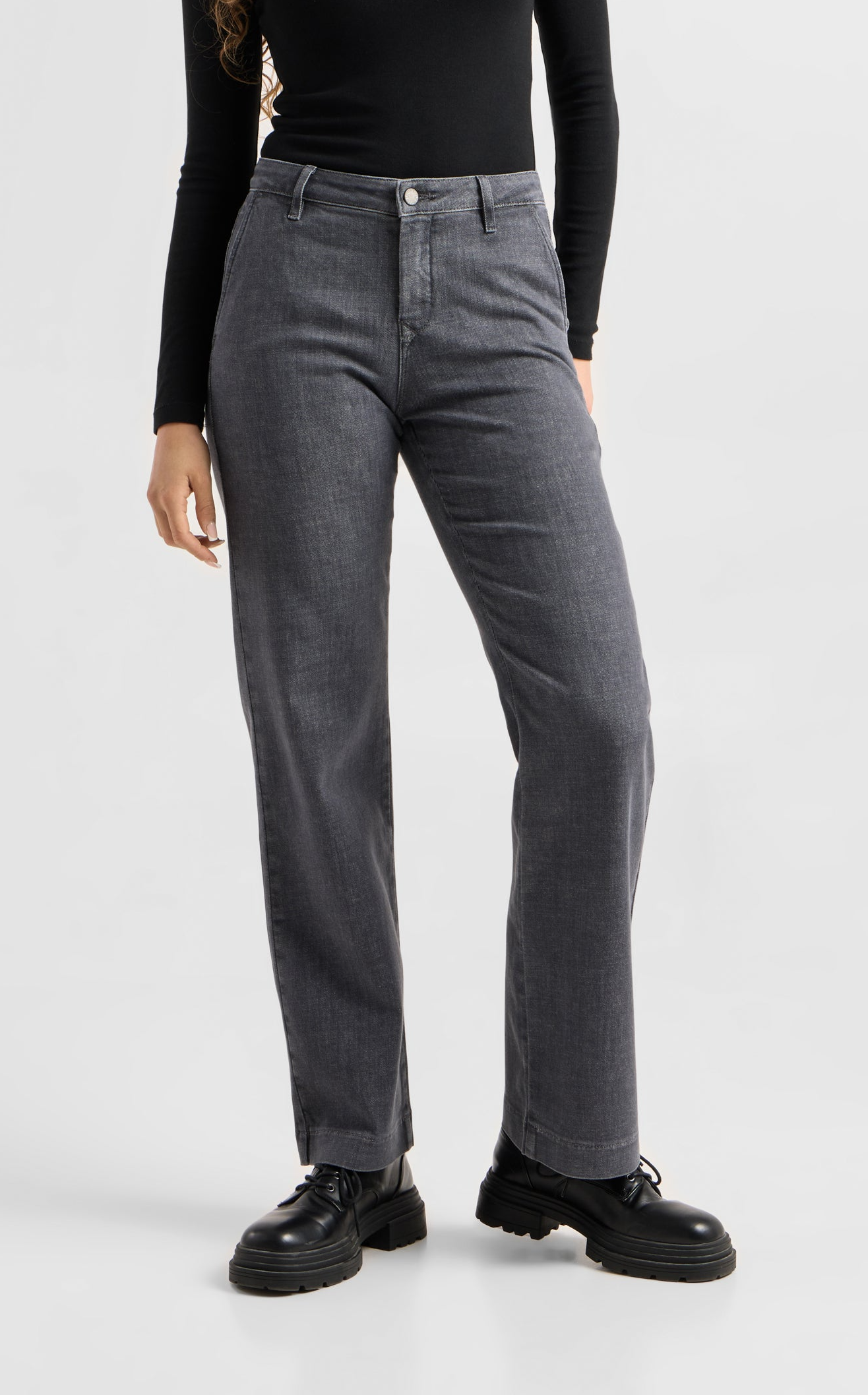 Dawn womens vegan Jeans Cosma Flared Chino Warm Grey