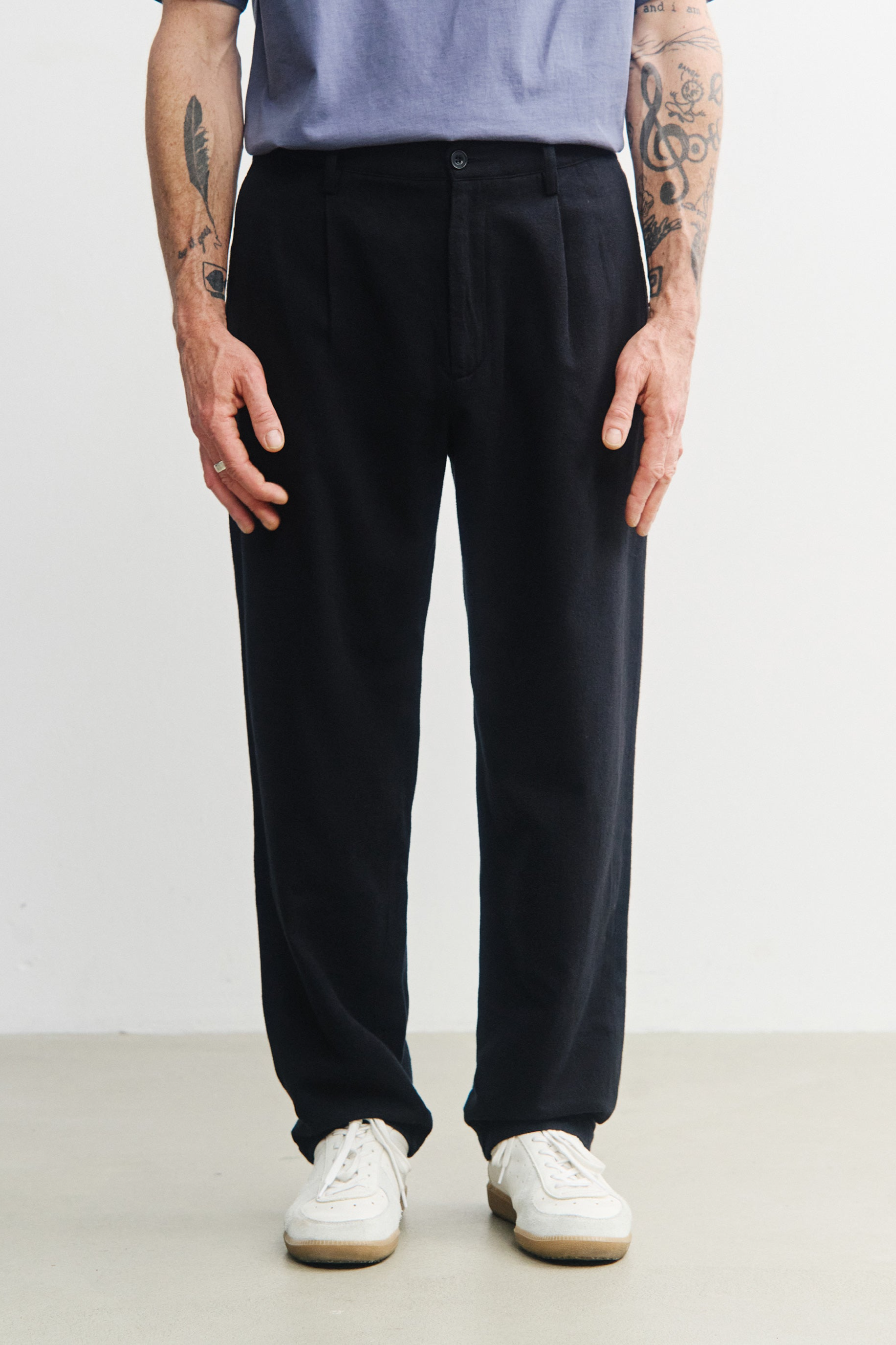 Rotholz Herren vegan Hose Everyday Flannel Schwarz
