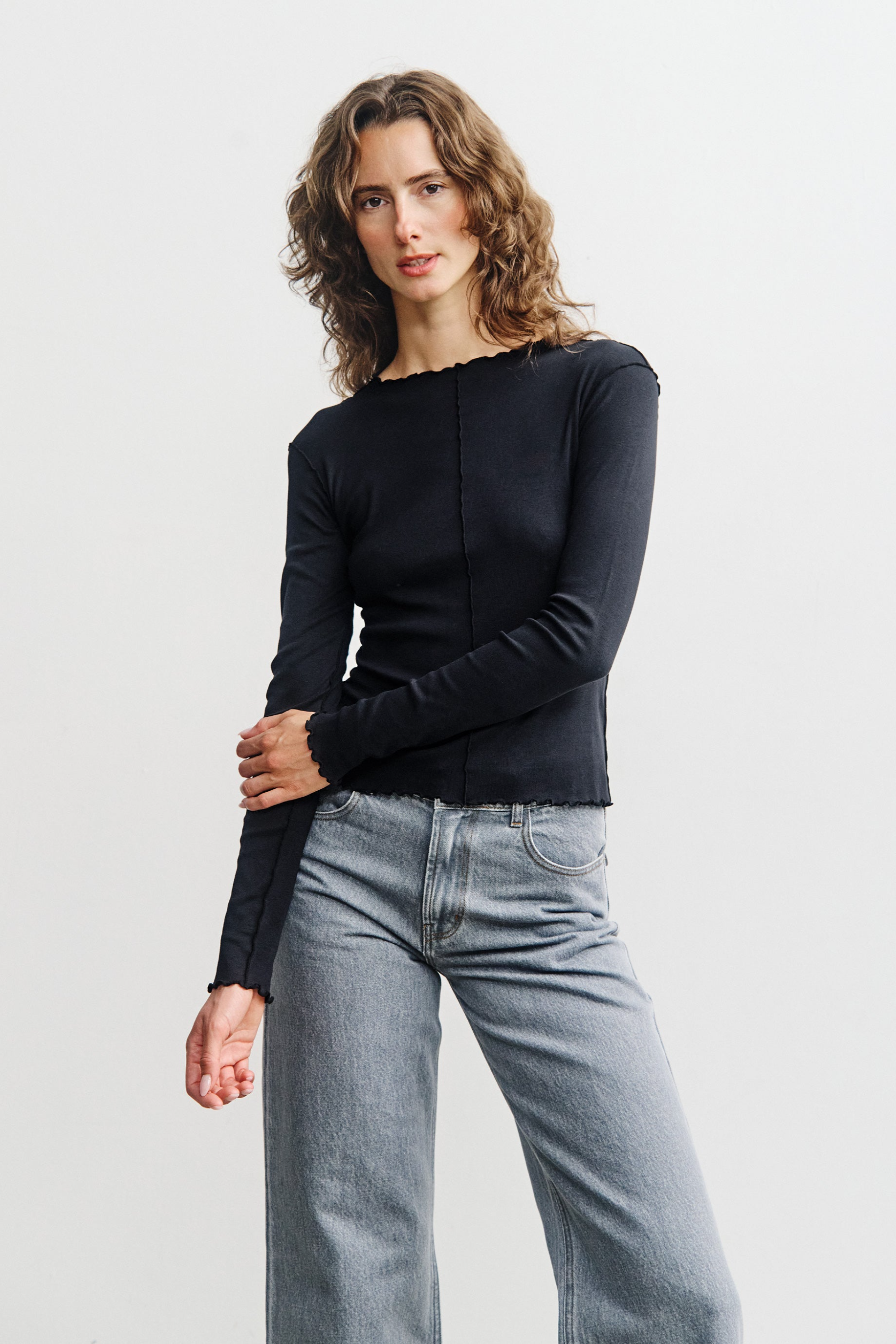 Rotholz Damen vegan Schwarzes Langarmshirt Mit Biesen