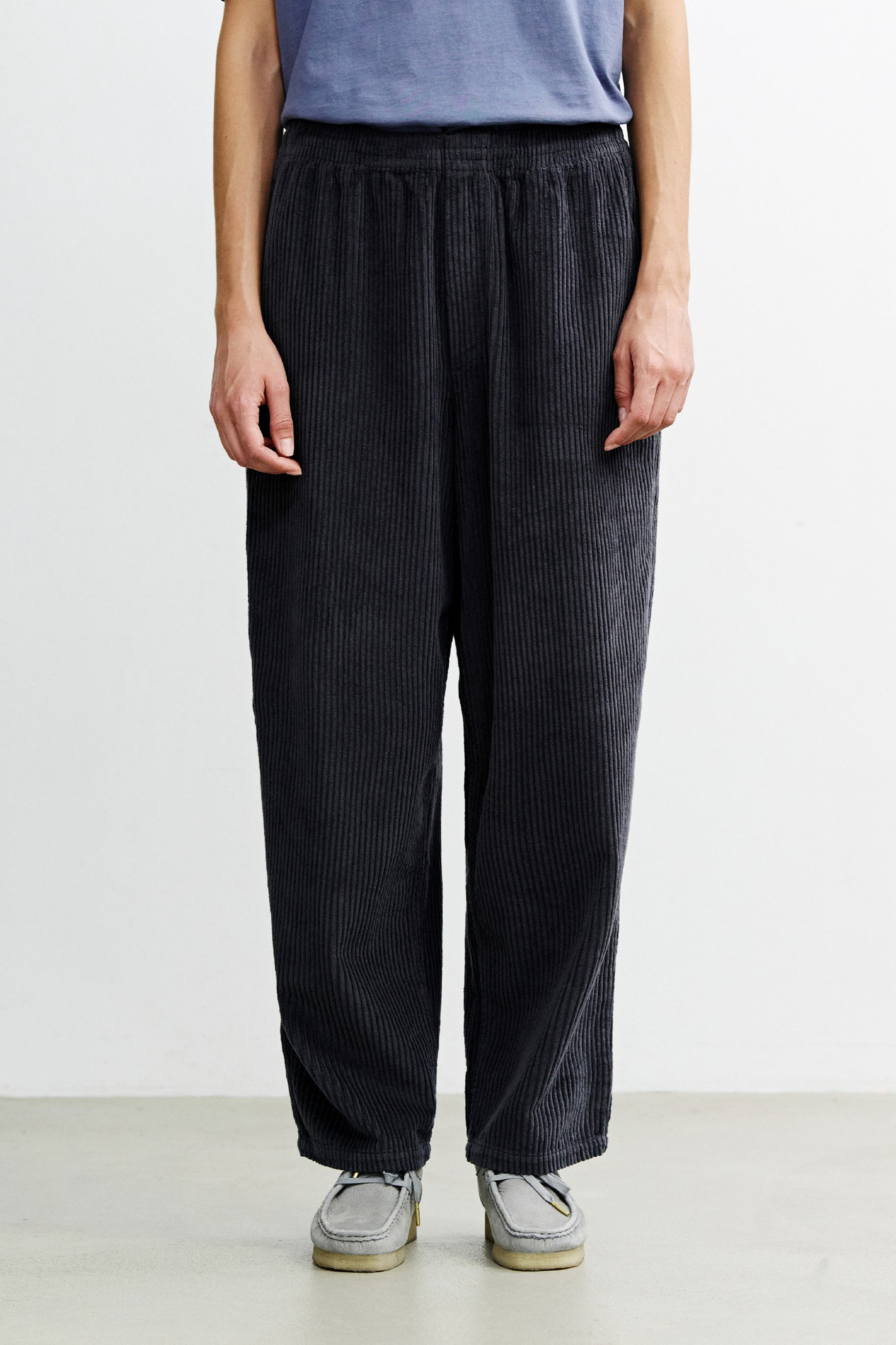 Rotholz Damen vegan Hose Mit Weitem Bein Aus Cord Anthrazit