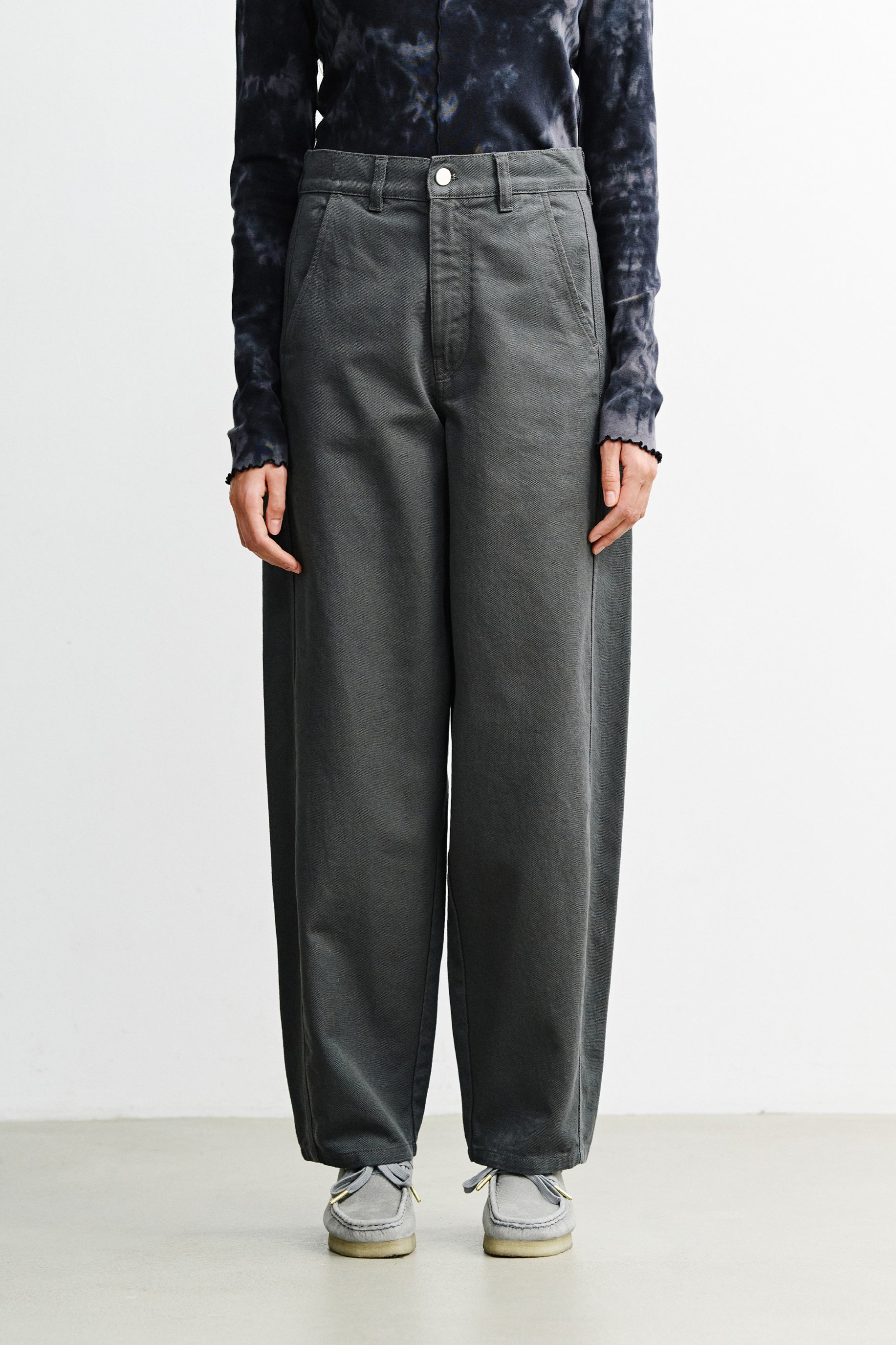 Rotholz Damen vegan Hose Barrel Leg Grau