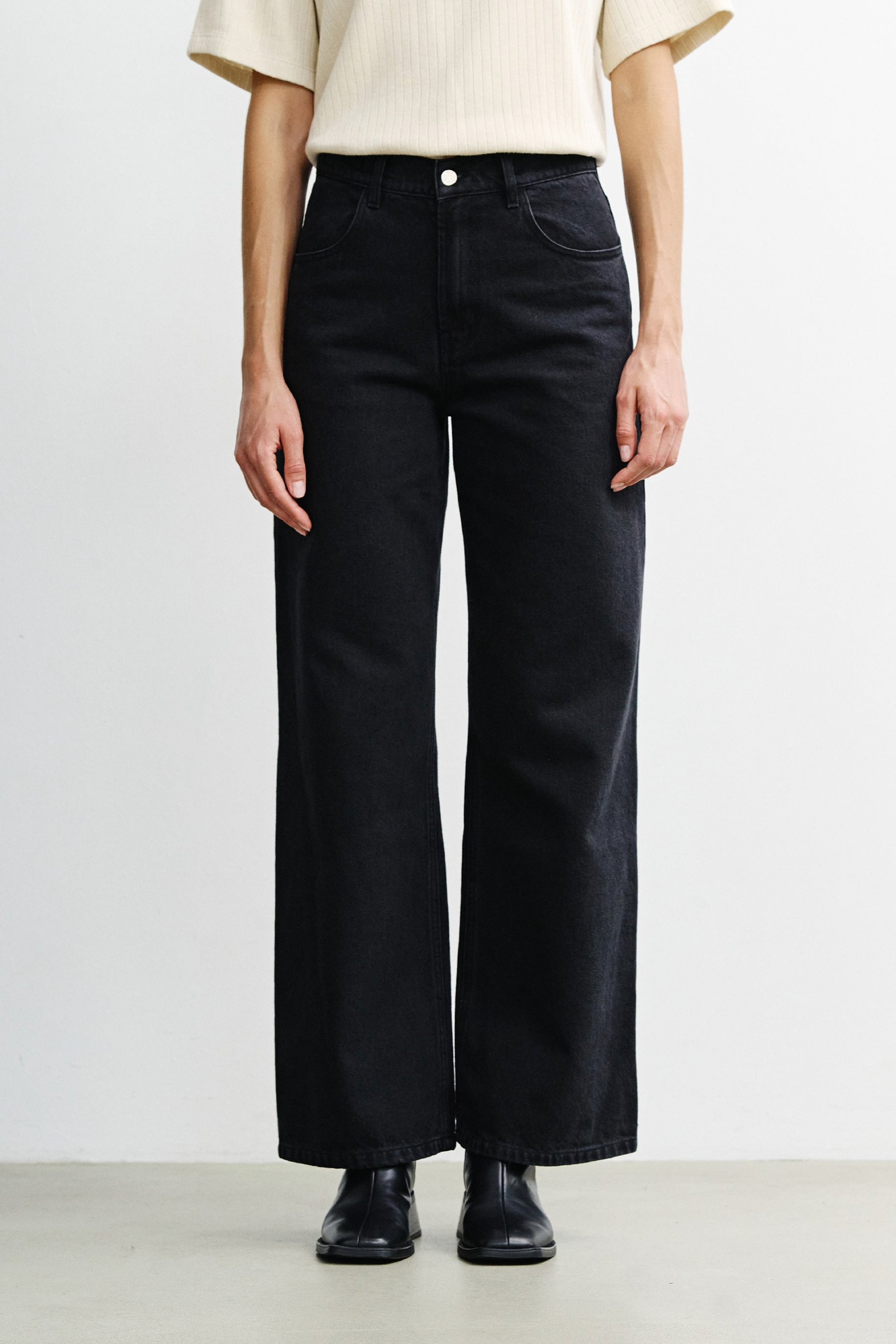 Rotholz Damen vegan Jeans Mit Ausgestelltem Bein Schwarz