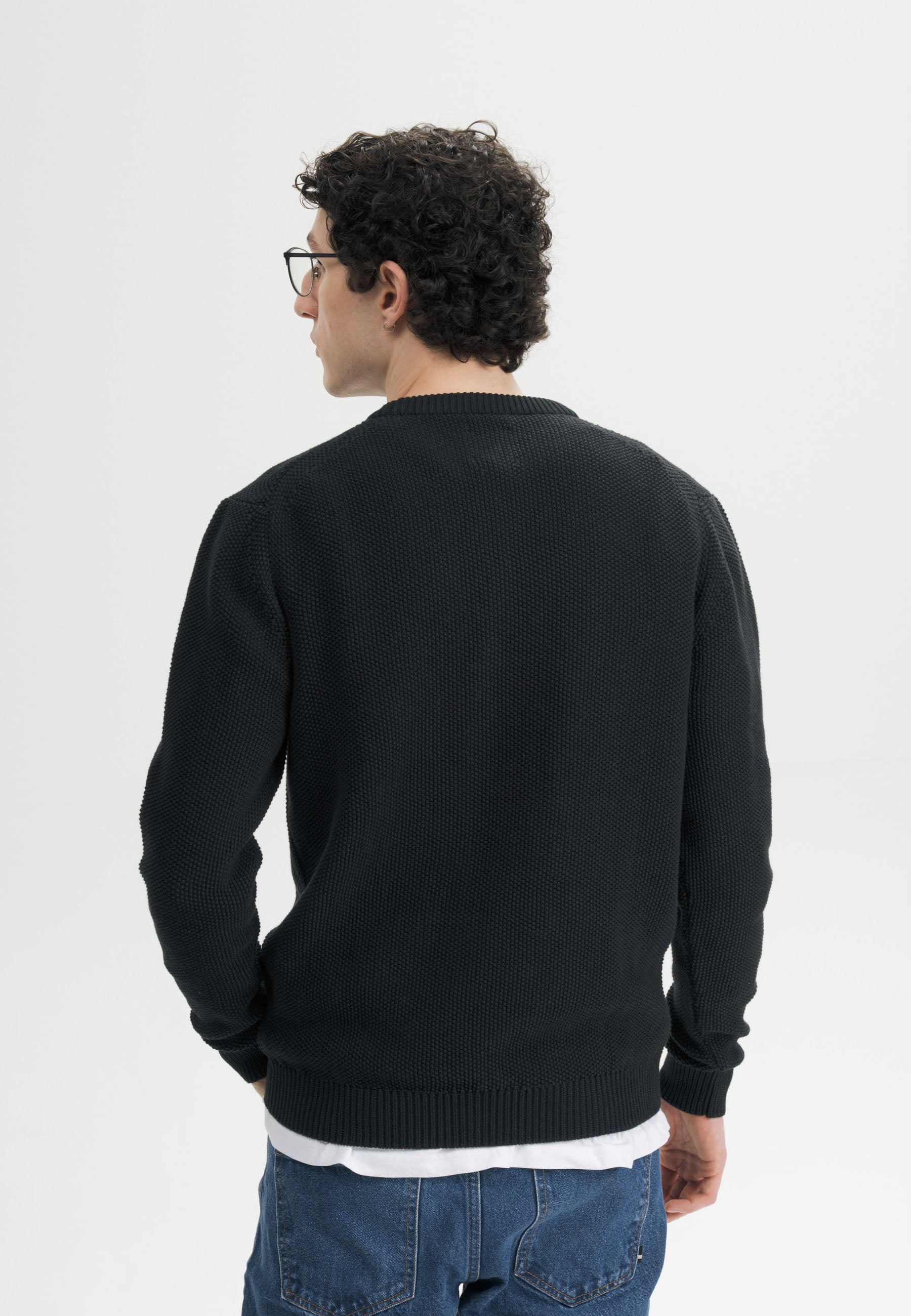MELA men vegan Knit Sweater Structured Vareen Black