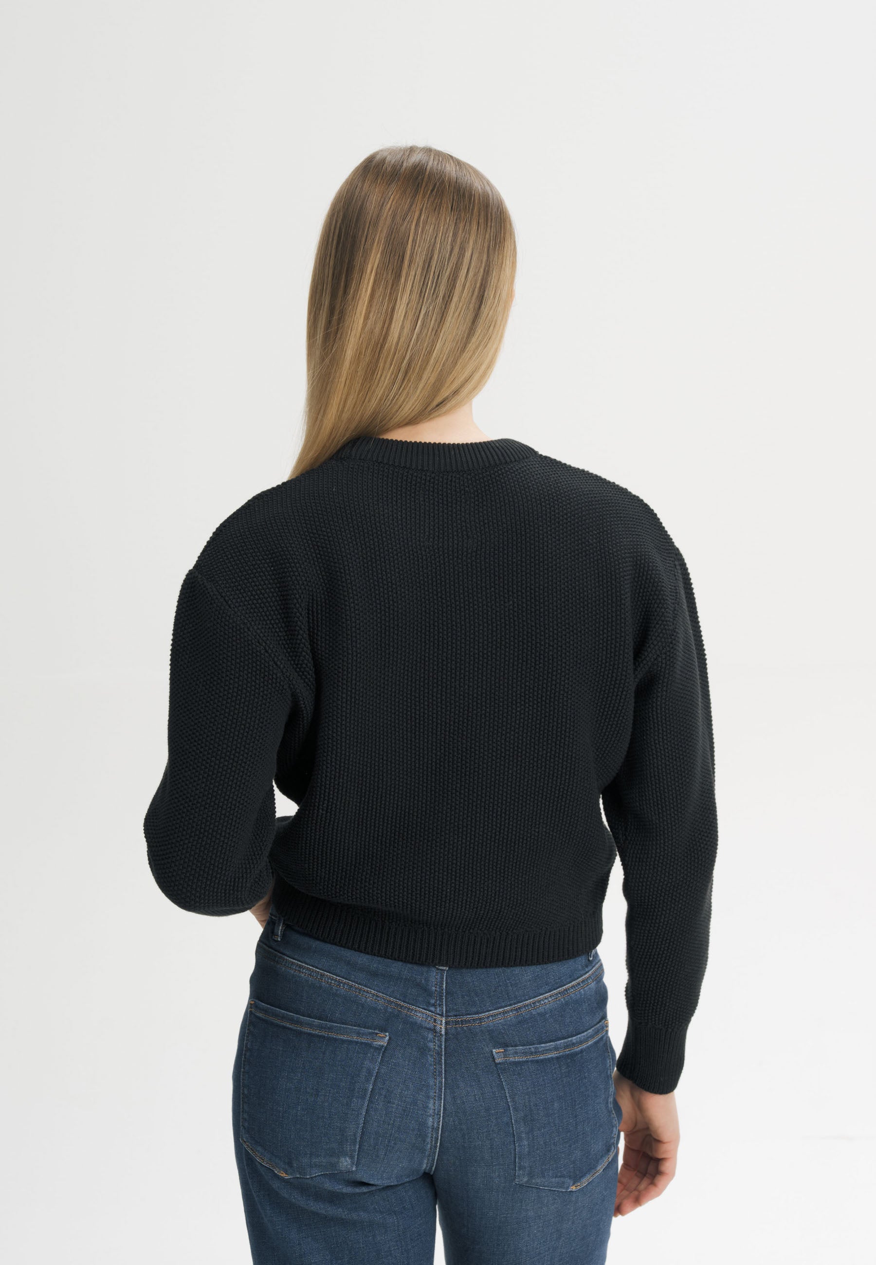 MELA womens vegan Knit Sweater Structured Suriya Black