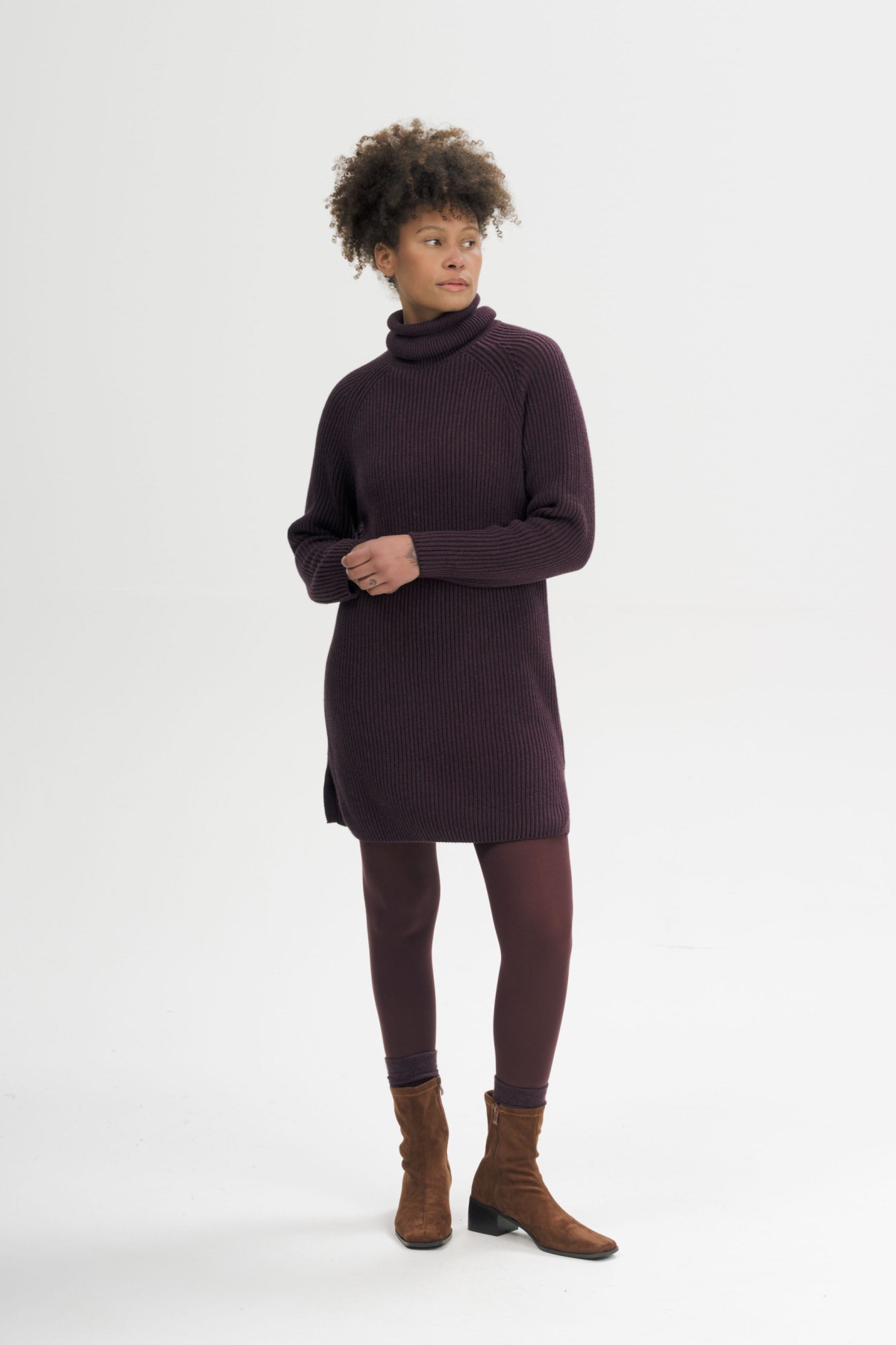 MELA Damen vegan Kleid Aus Rippstrick Mit Rollkragen Arunika Holunder nge