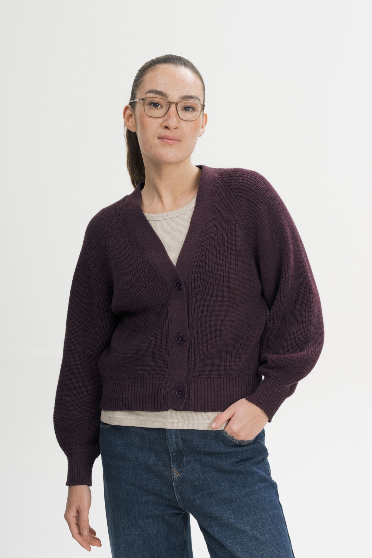 MELA Damen vegan Strickjacke Aus Rippstrick Bhuma Elderberry nge