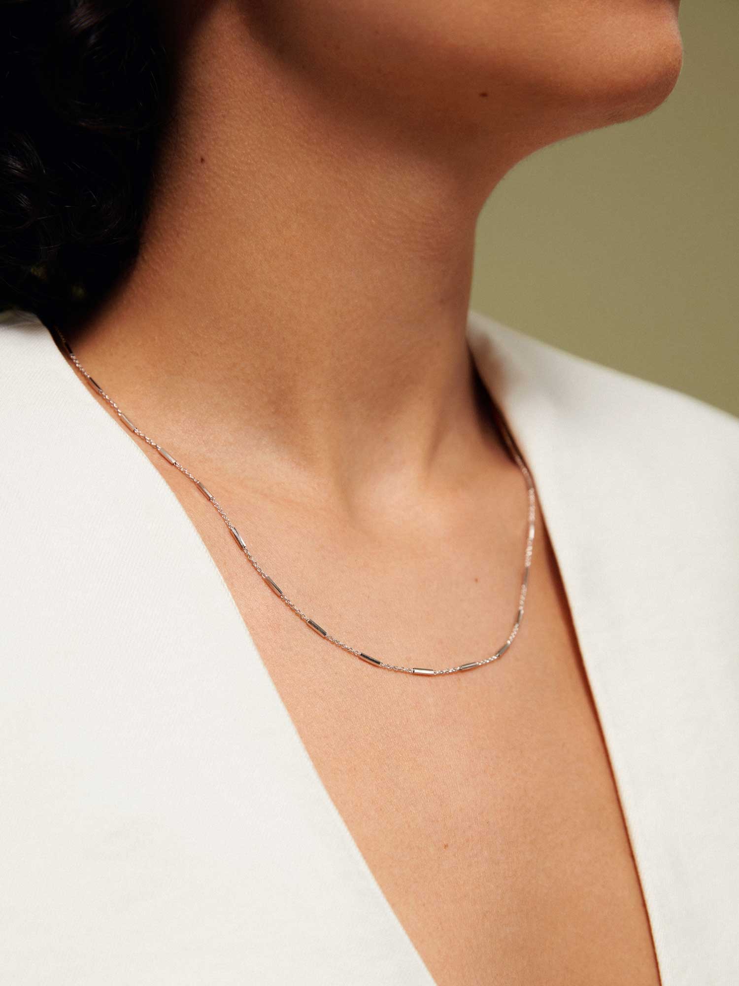 Dear Darling Berlin womens vegan Necklace With Rods Delicate Silver