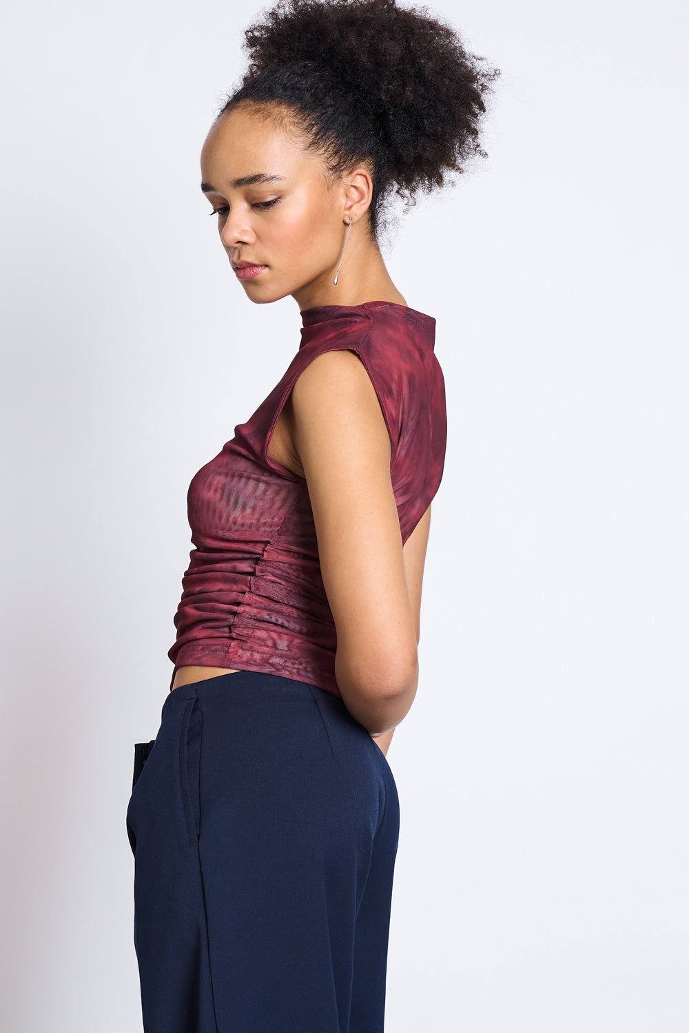 JAN 'N JUNE womens vegan Top Ruffle Mesh Laguna Carmine Curl