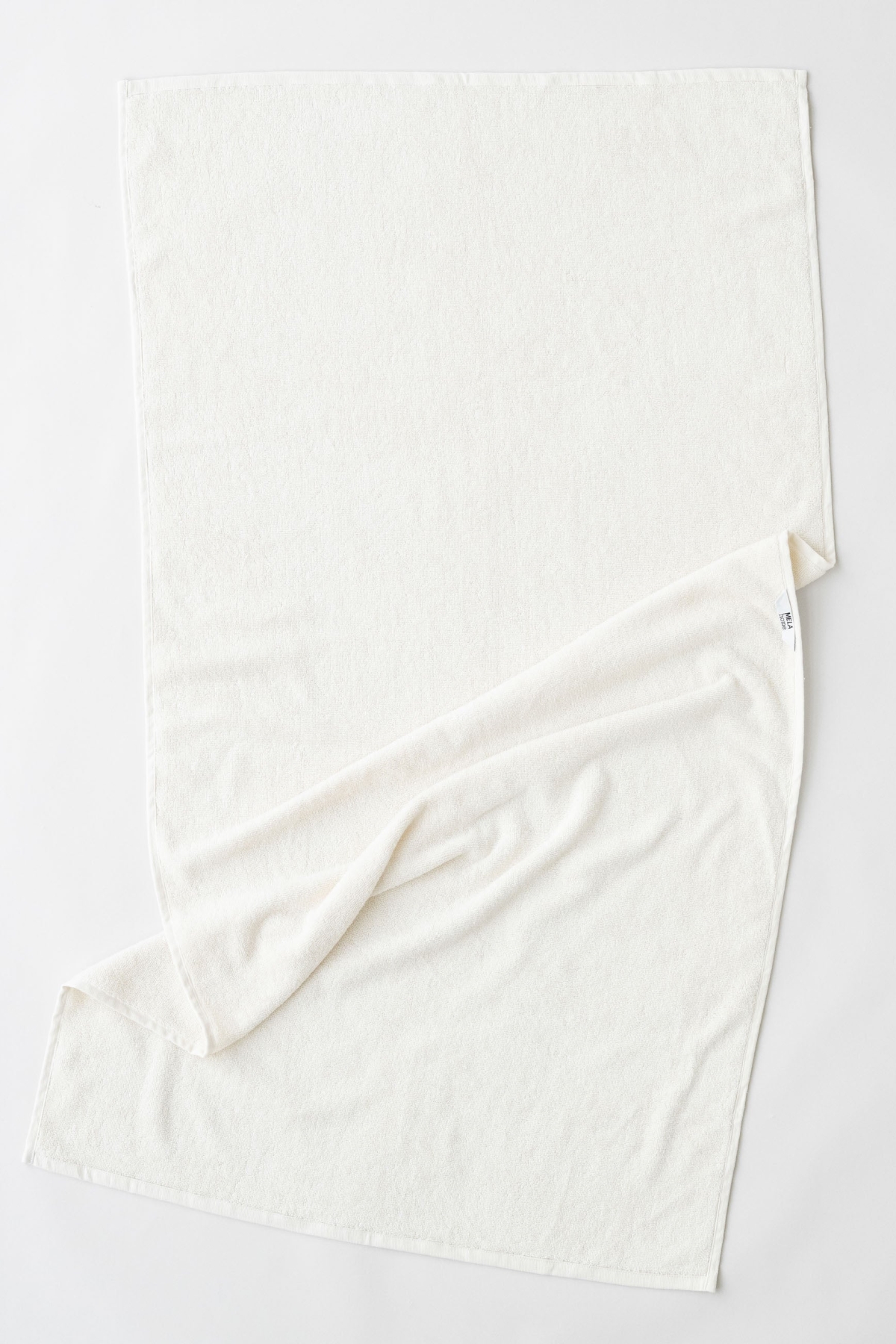 MELA unisex vegan Bath Towel Tanvi Natural White