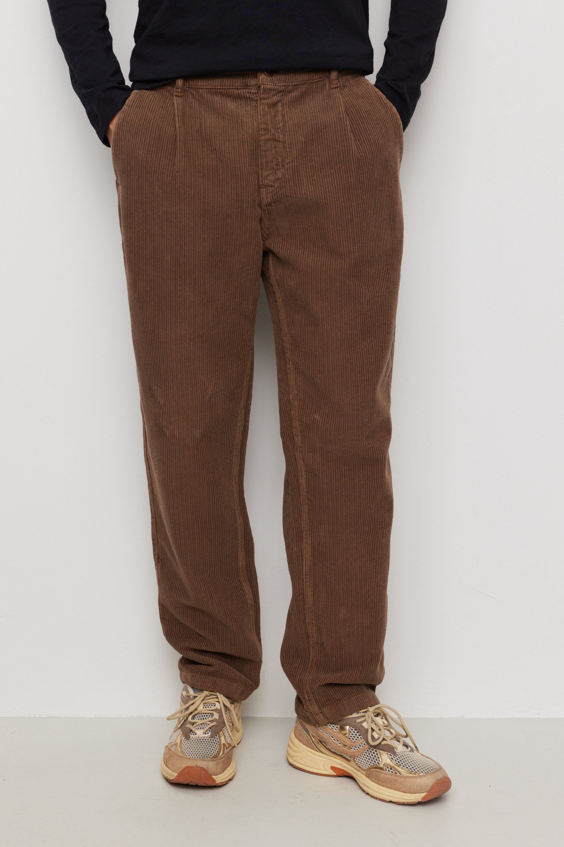 Recolution Herren vegan Hose Aus Eichen-Cord, Kaffeefarben
