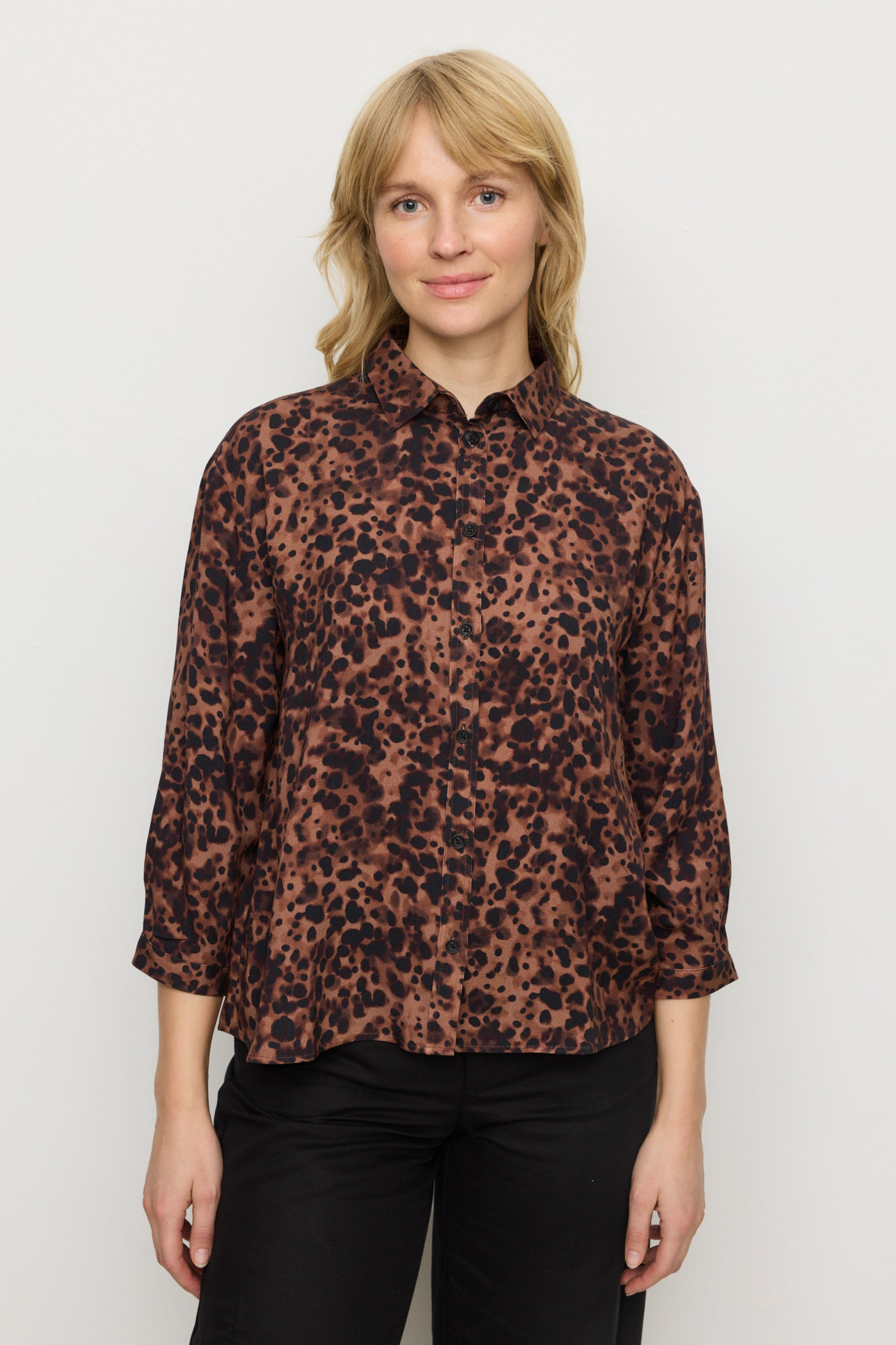Recolution womens vegan Blouse Cypress Leo Cognac Brown