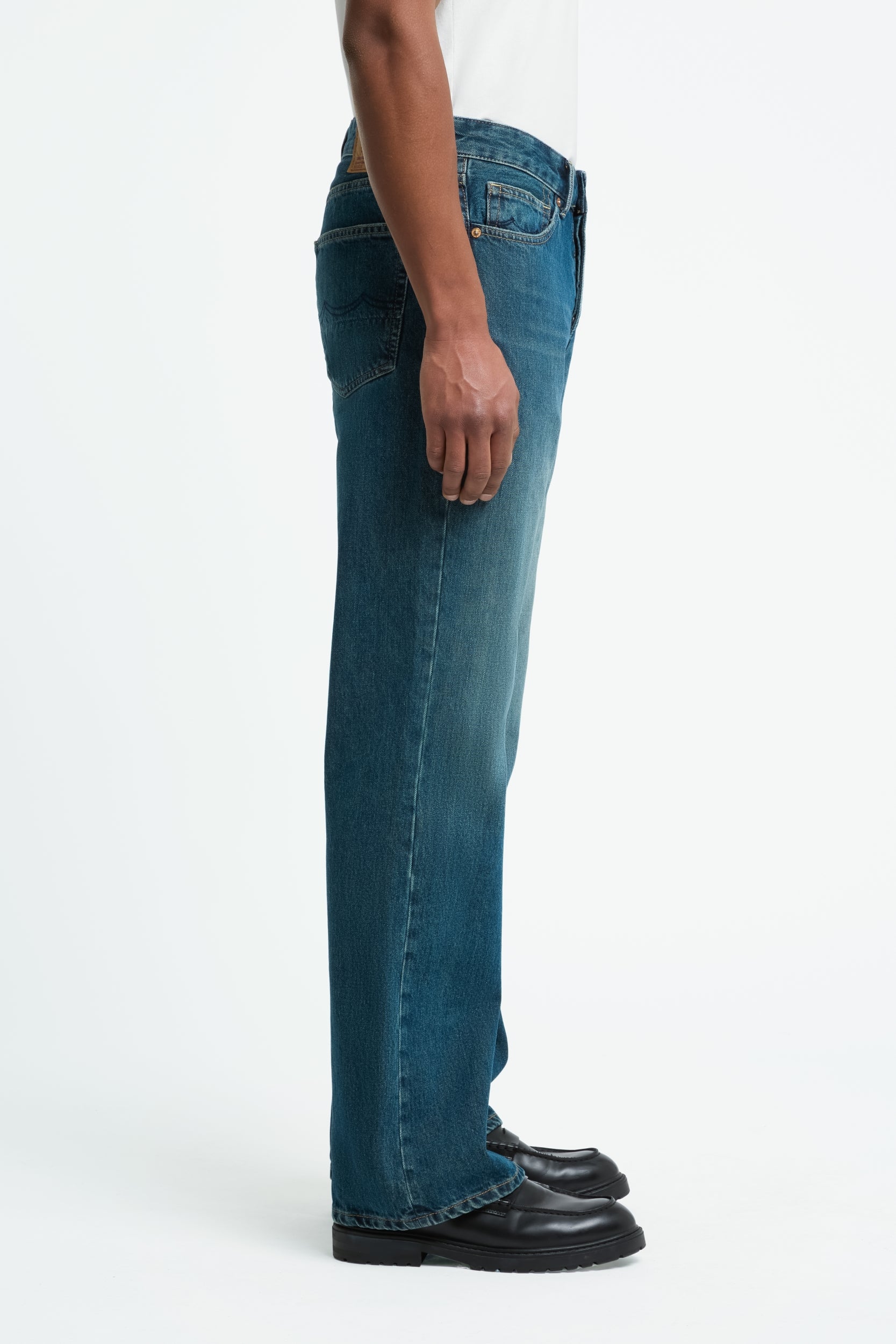 Kings of Indigo men vegan Jeans Rajan Esbelda Od Brown