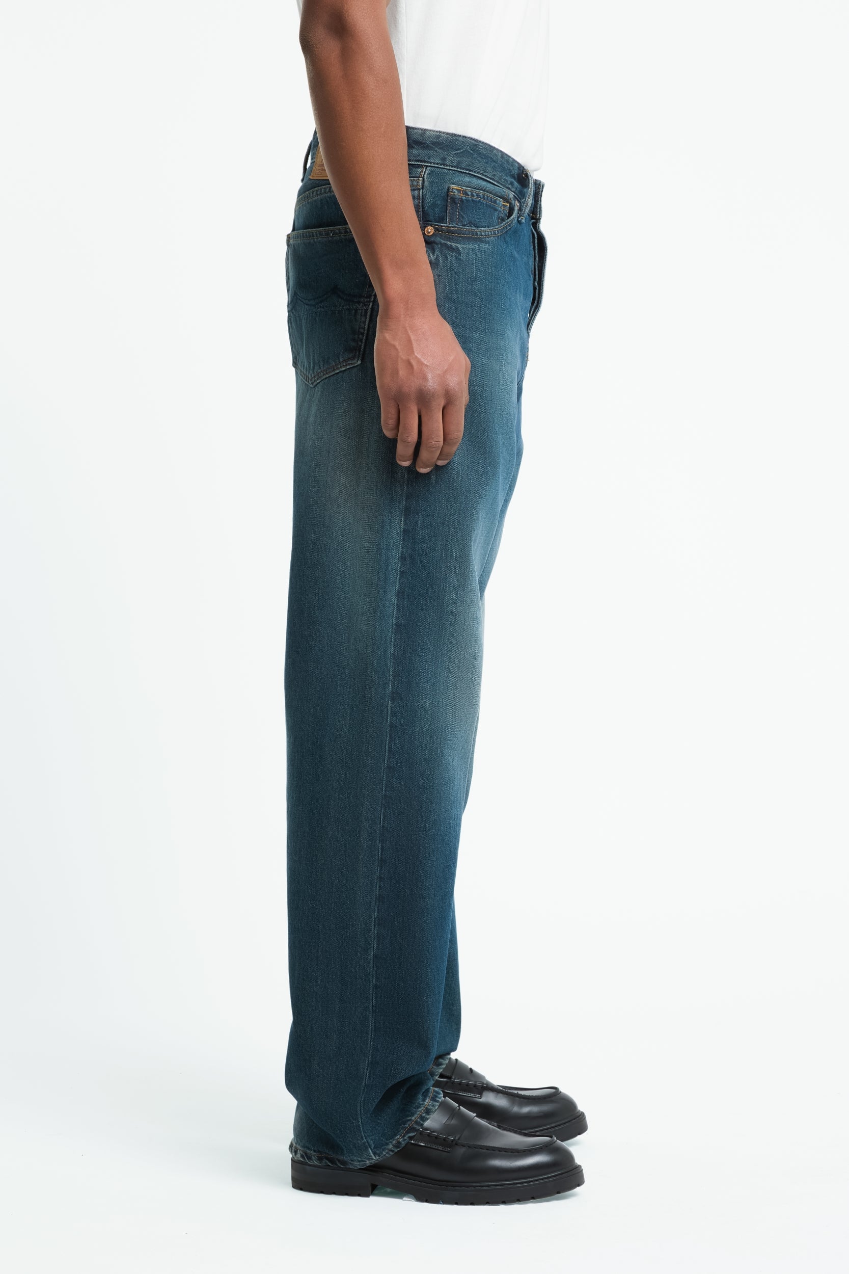 Kings of Indigo men vegan Jeans Noah Esbelda Od Brown