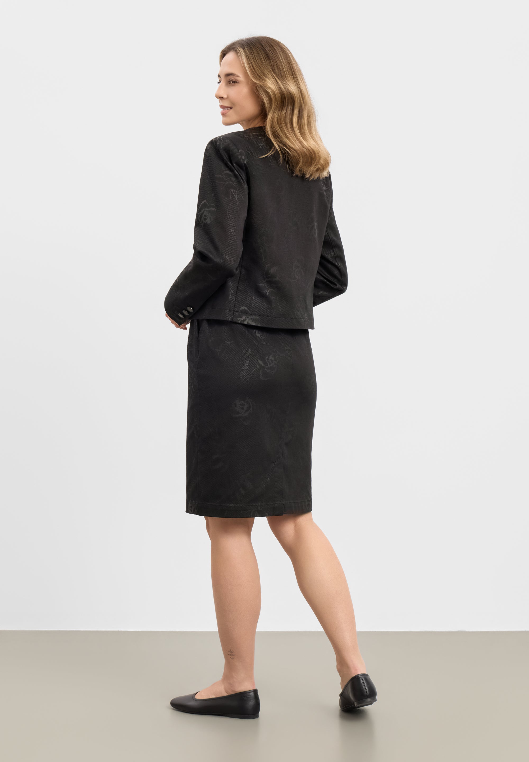 LAURIE womens vegan Skirt Simone Black Bloom Print