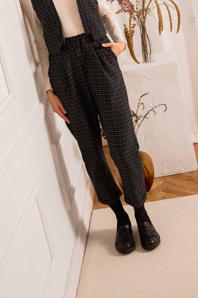 WiDDA Damen vegan Hose Willi Mini Kariert Plissiert Schwarz