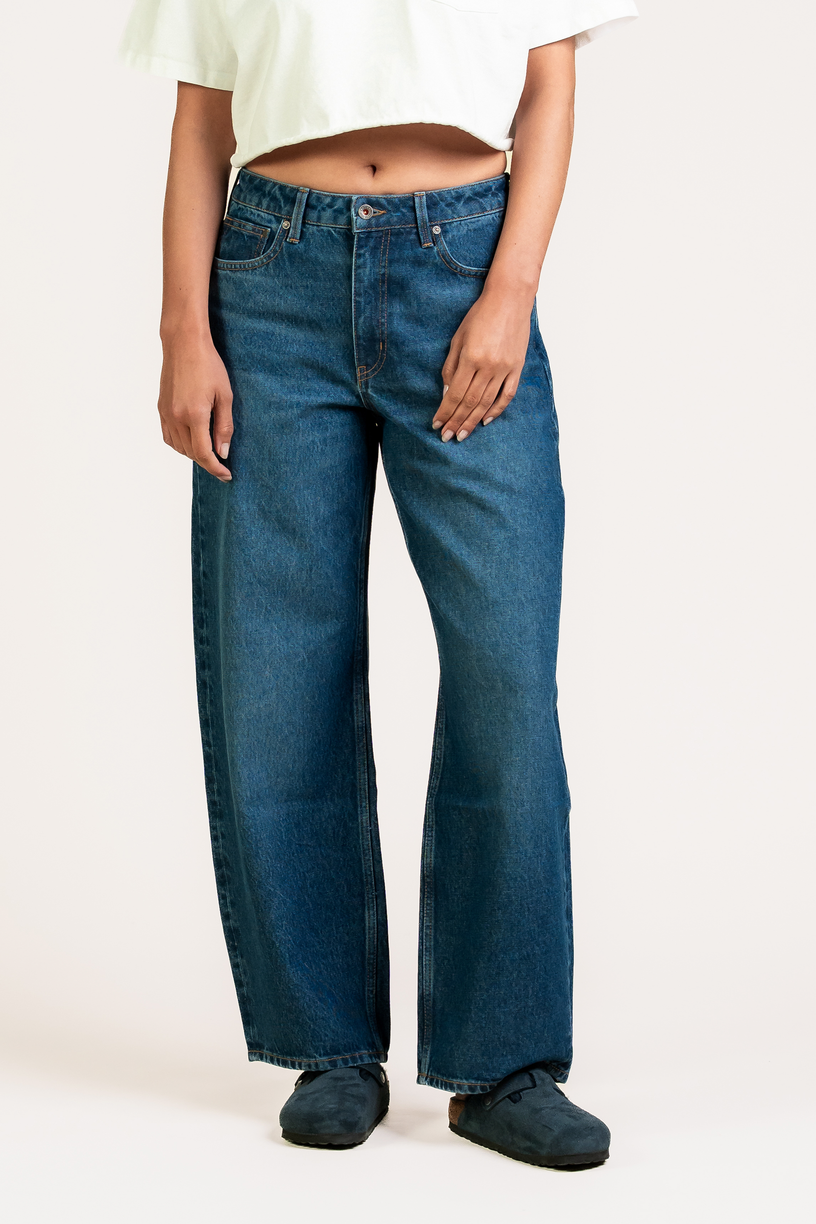 Kuyichi Damen vegan Jeans Lucy Loose Tiefblau