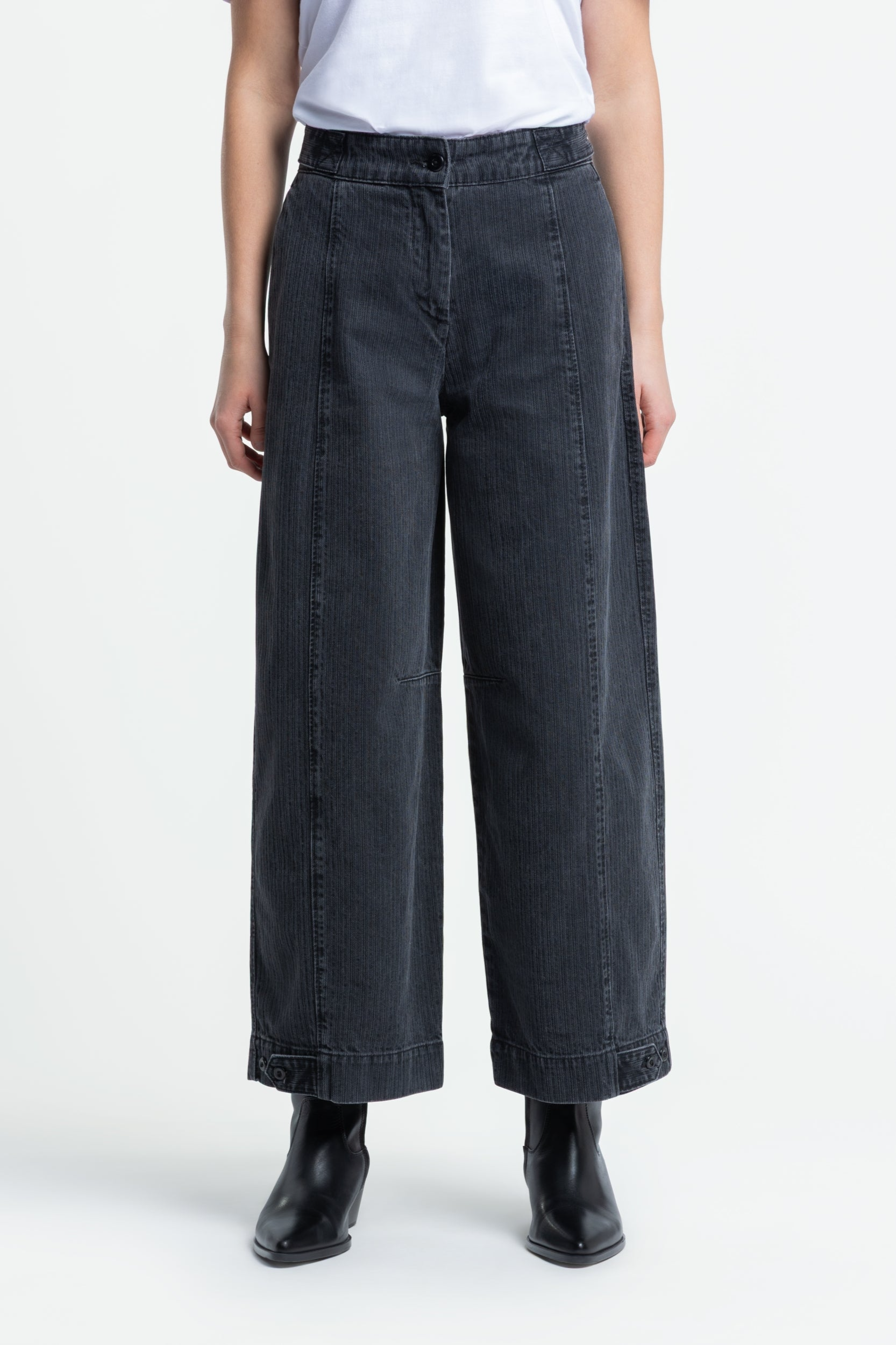 Kings Of Indigo Damen vegan Hose Leeta Stripe Schwarz Washed