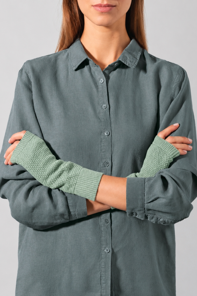 Hempage womens vegan Arm Warmers Menta Green