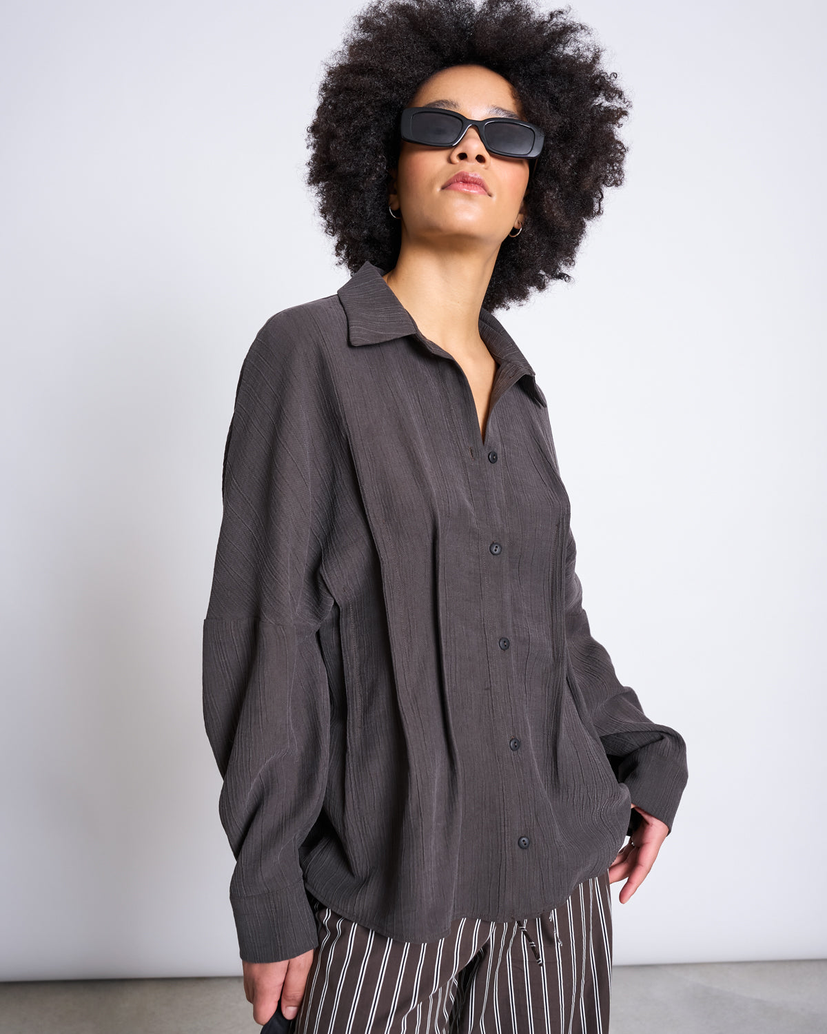 JAN N JUNE womens vegan Blouse Gathered Calva Mud