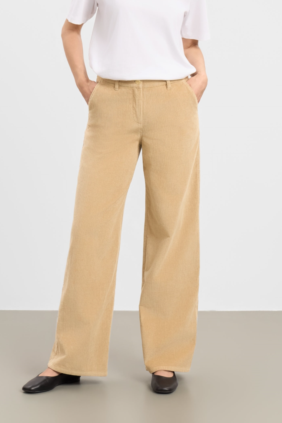 LAURIE Damen vegan Hose Mit Anh&Atilde;&curren;nger Locker Sitzend Cord Mittellang, Caf&Atilde;&copy; Latte