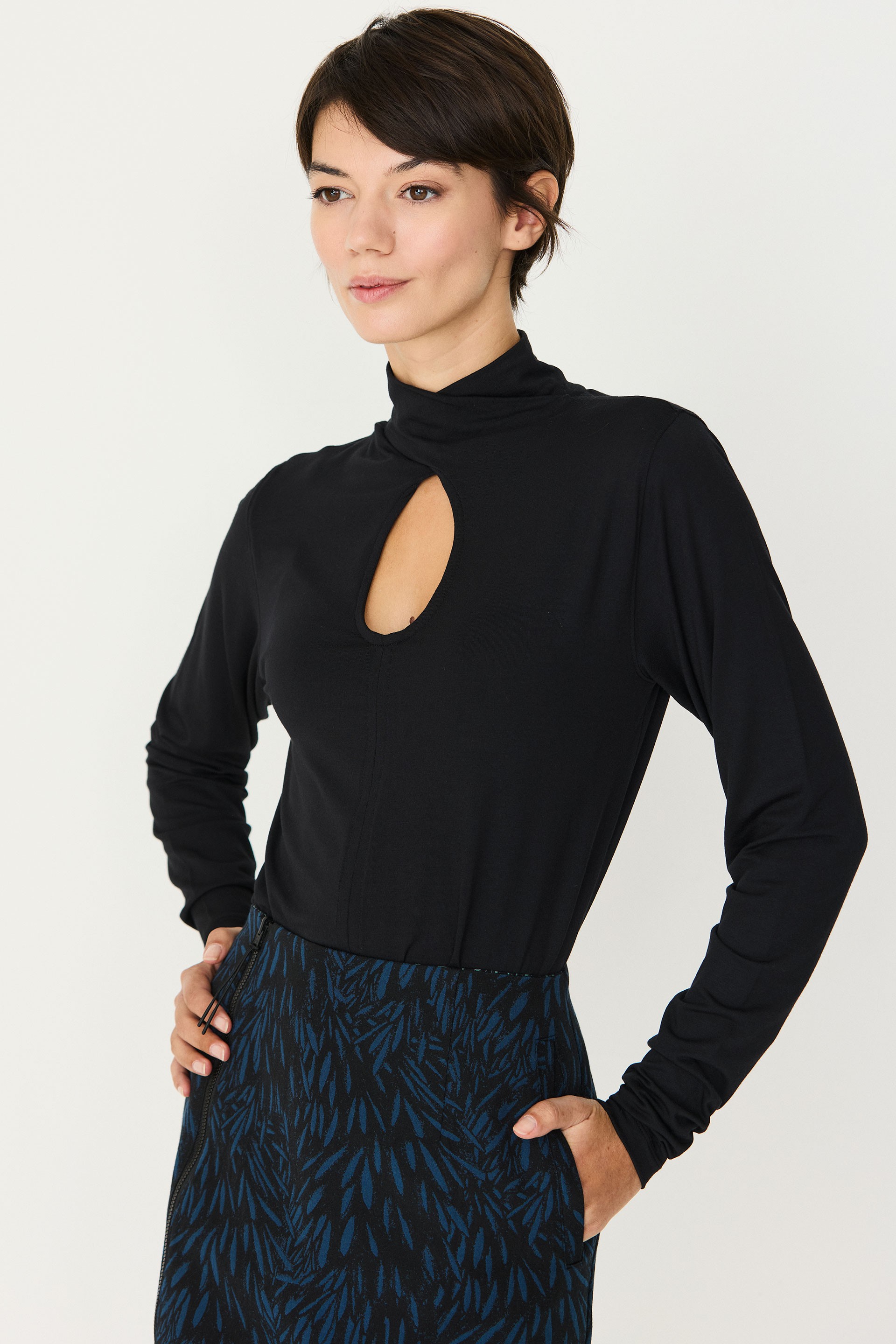 SKFK Damen vegan Top Zur-13 Schwarz