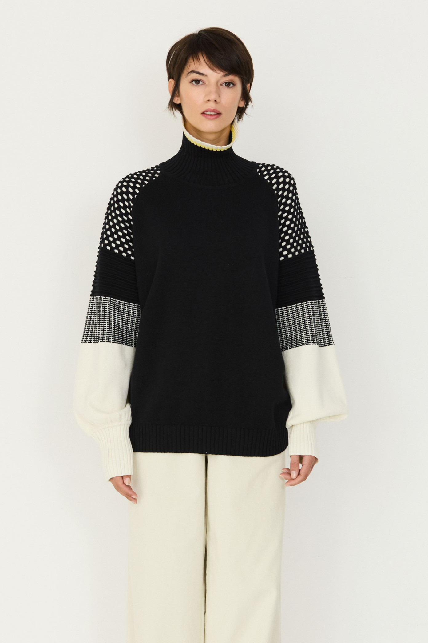 SKFK womens vegan Sweater Leiane Black/ White