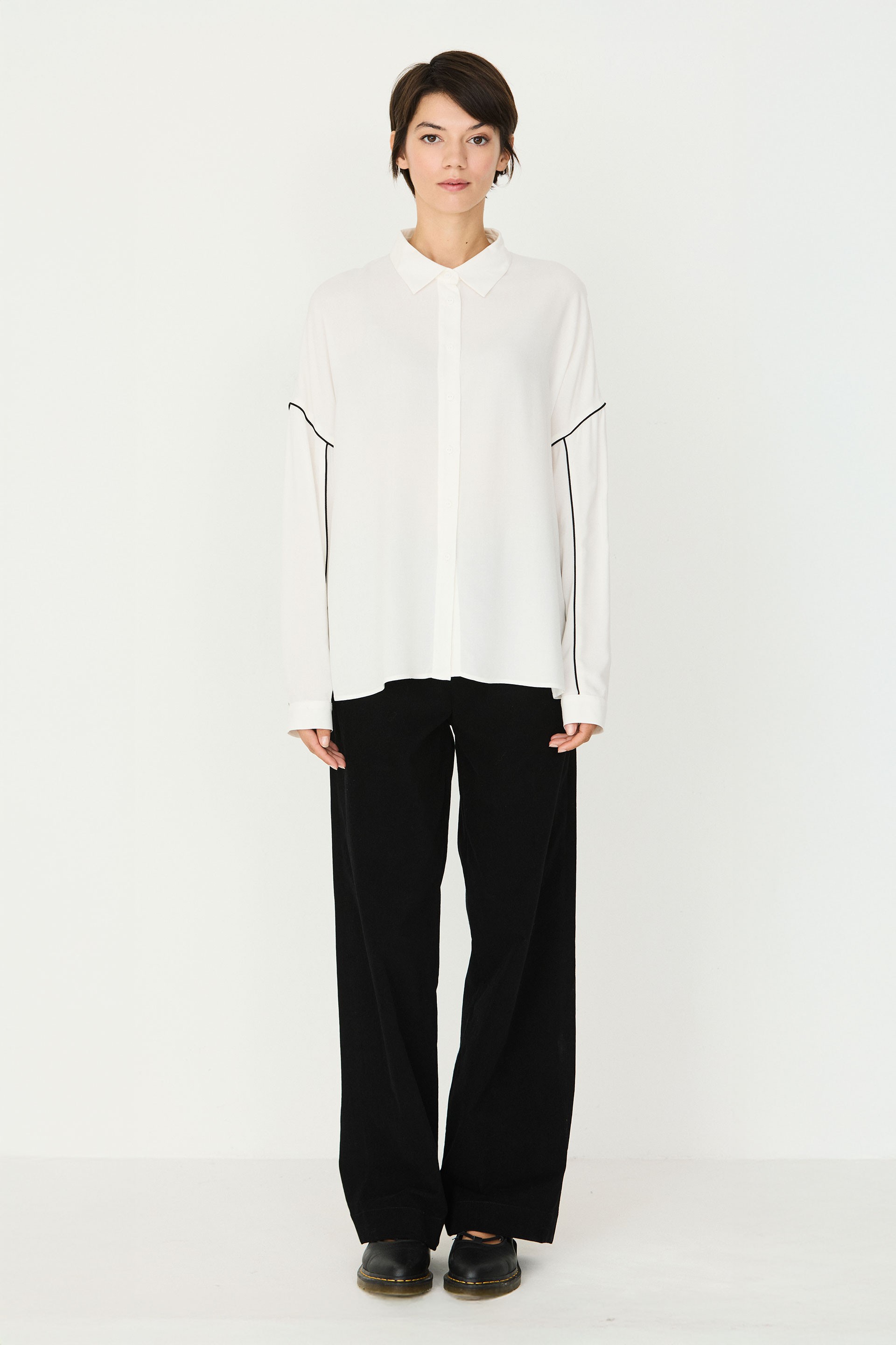 SKFK womens vegan Shirt Abesti White