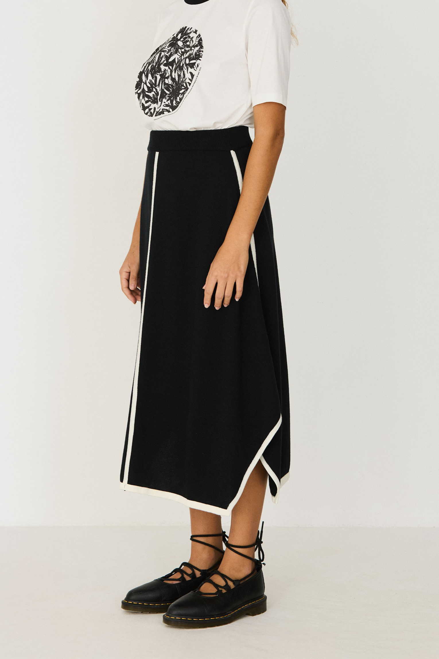 SKFK womens vegan Skirt Bixe Black