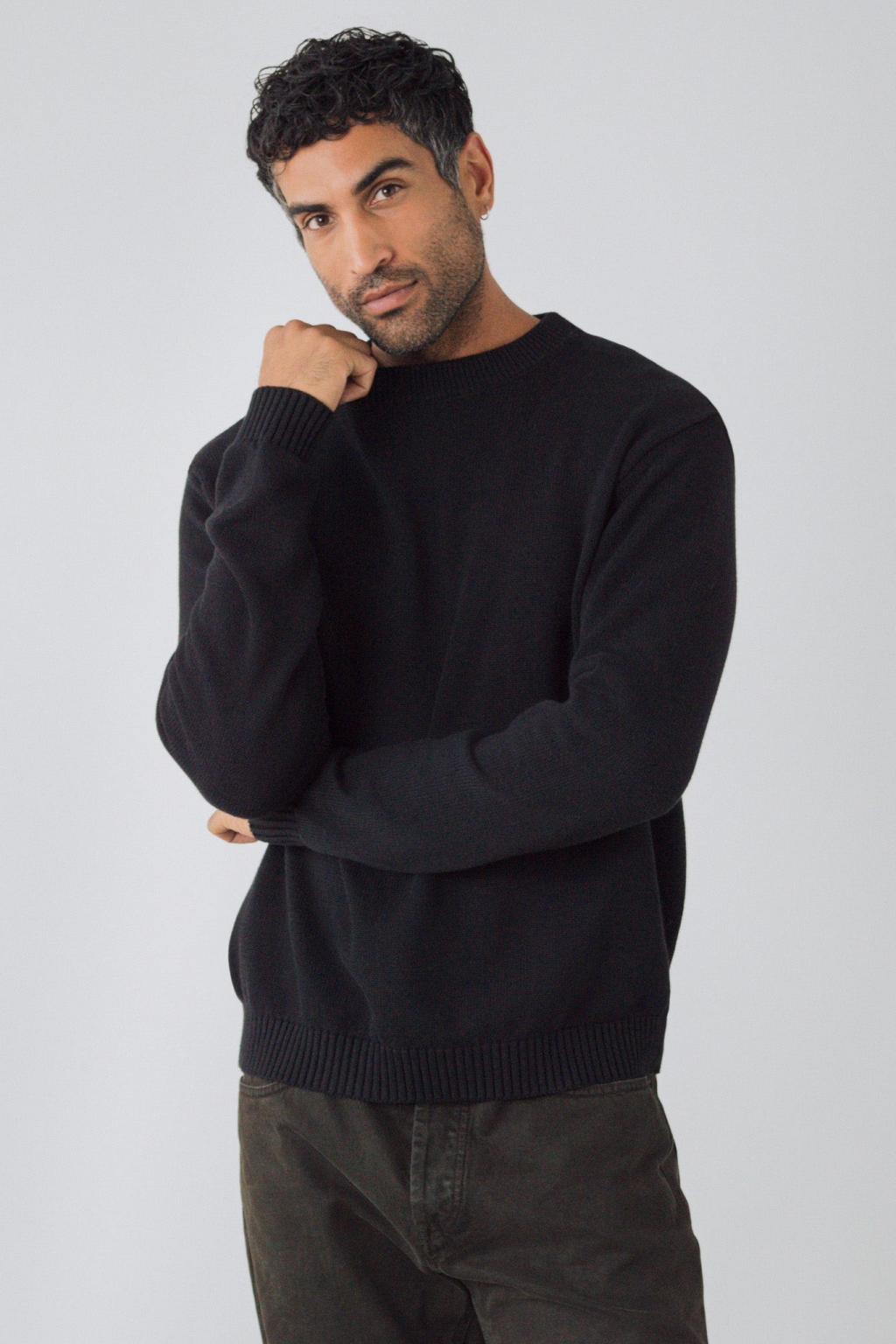 Honest Basics Herren vegan Pullover Crew Schwarz