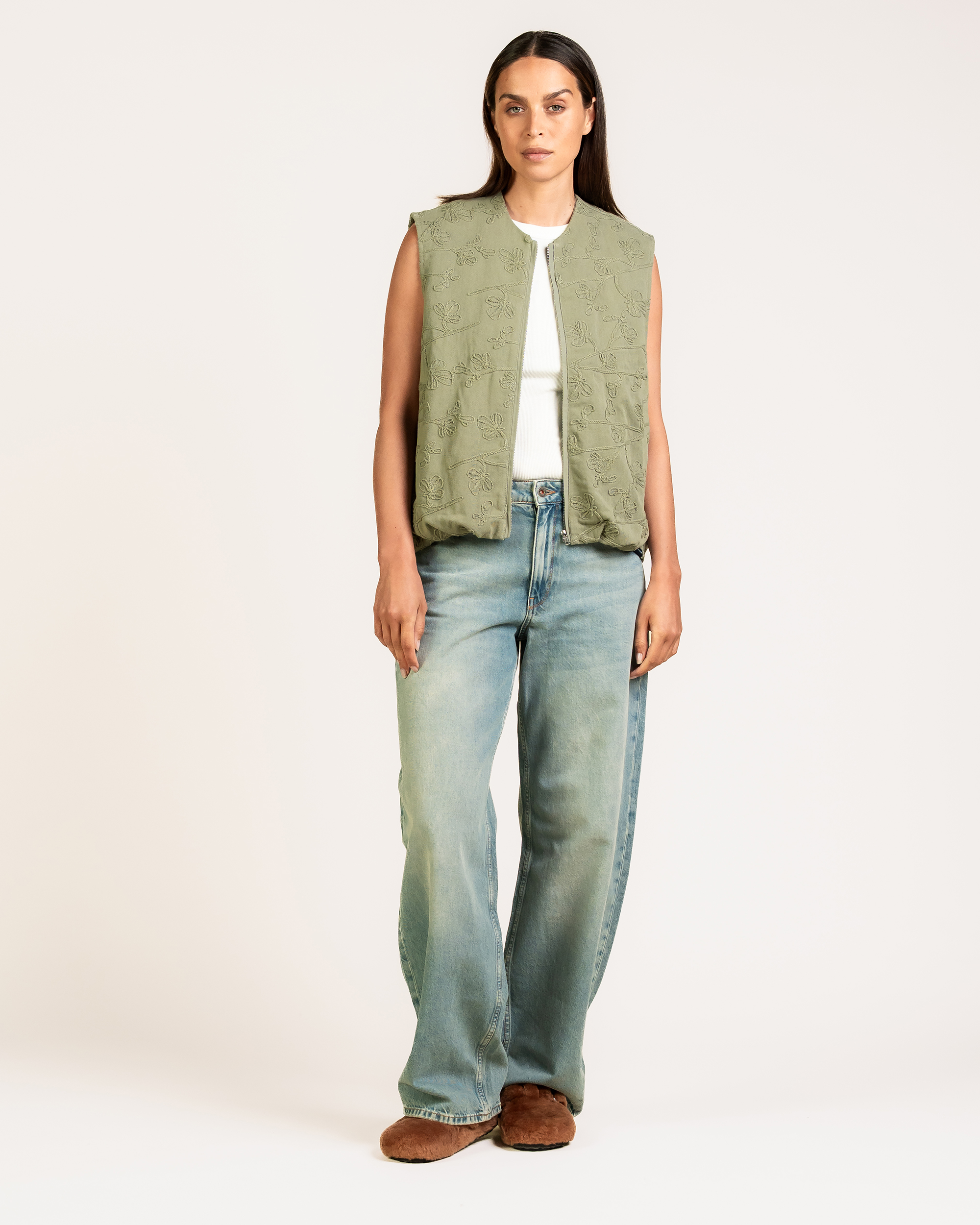 Kuyichi womens vegan Vest Montana White