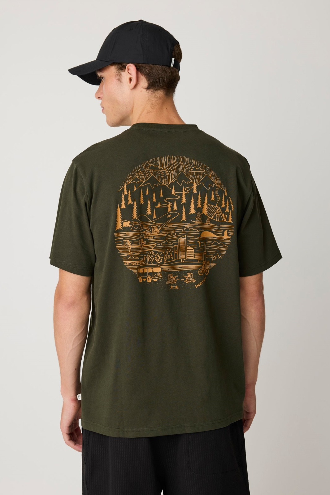 KnowledgeCotton Apparel Herren vegan T-Shirt Mit Aufdruck Auf Der R&Atilde;&frac14;ckseite Forest Night Gr&Atilde;&frac14;n