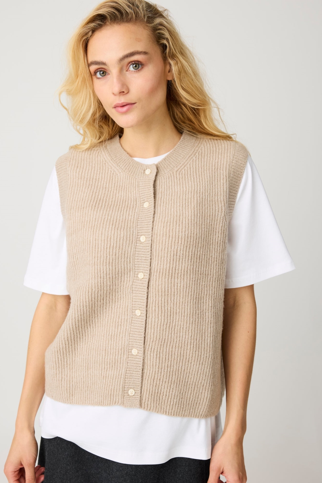 KnowledgeCotton Apparel womens vegan Vest Soufflé Yarn Light Feather Gray