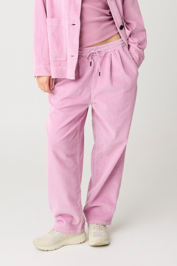 KnowledgeCotton Apparel Damen vegan Cordhose Hazy Relaxed Orchid Haze