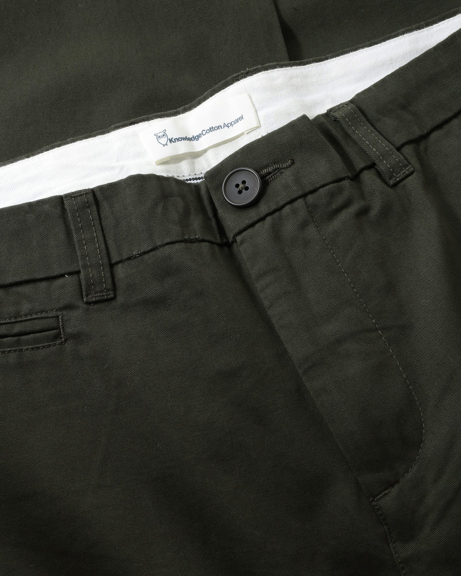 KnowledgeCotton Apparel men vegan Chino Pants Chuck Regular Twill Forest Night Green
